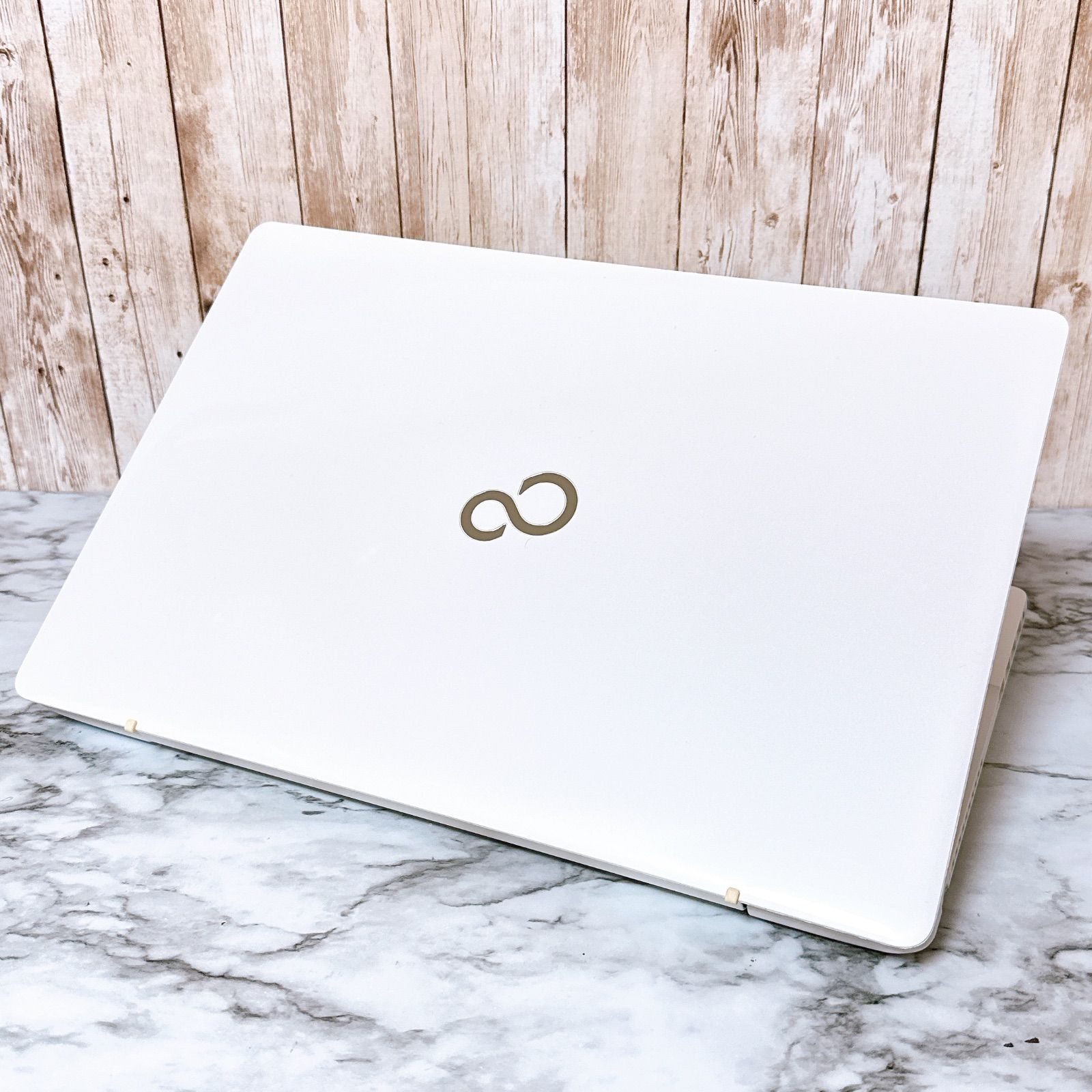 1台限定✨高性能i7＆メモリ8GB/爆速SSD✨オフィス付 すぐ使える