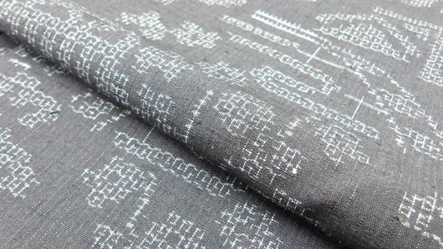 正絹 結城　織物　茨城　謹製 結城紬 　特注　長尺　反物 正絹 結城 織物 茨城 謹製 結城紬 特注 長尺 反物