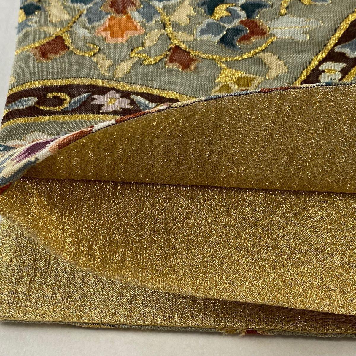 袋帯 美品 逸品 華文 草花 金糸 明綴れ 灰緑 全通 正絹 【中古  