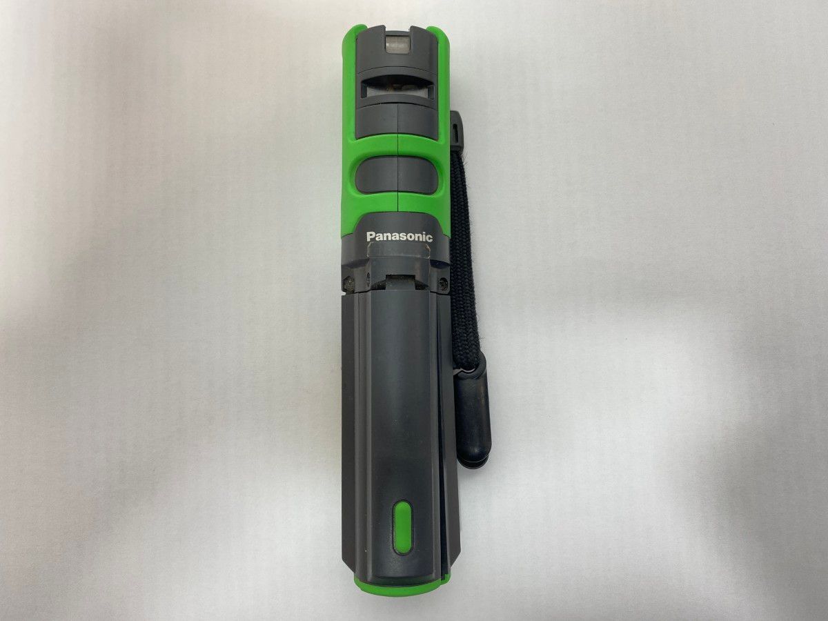 レーザー墨出し器