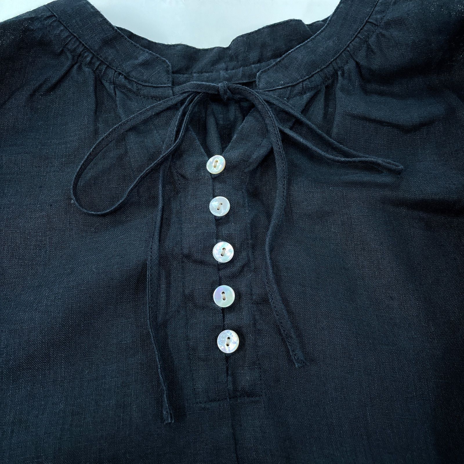 北欧暮らしの道具店 香菜子さんとつくった2wayリネンブラウス ブラック