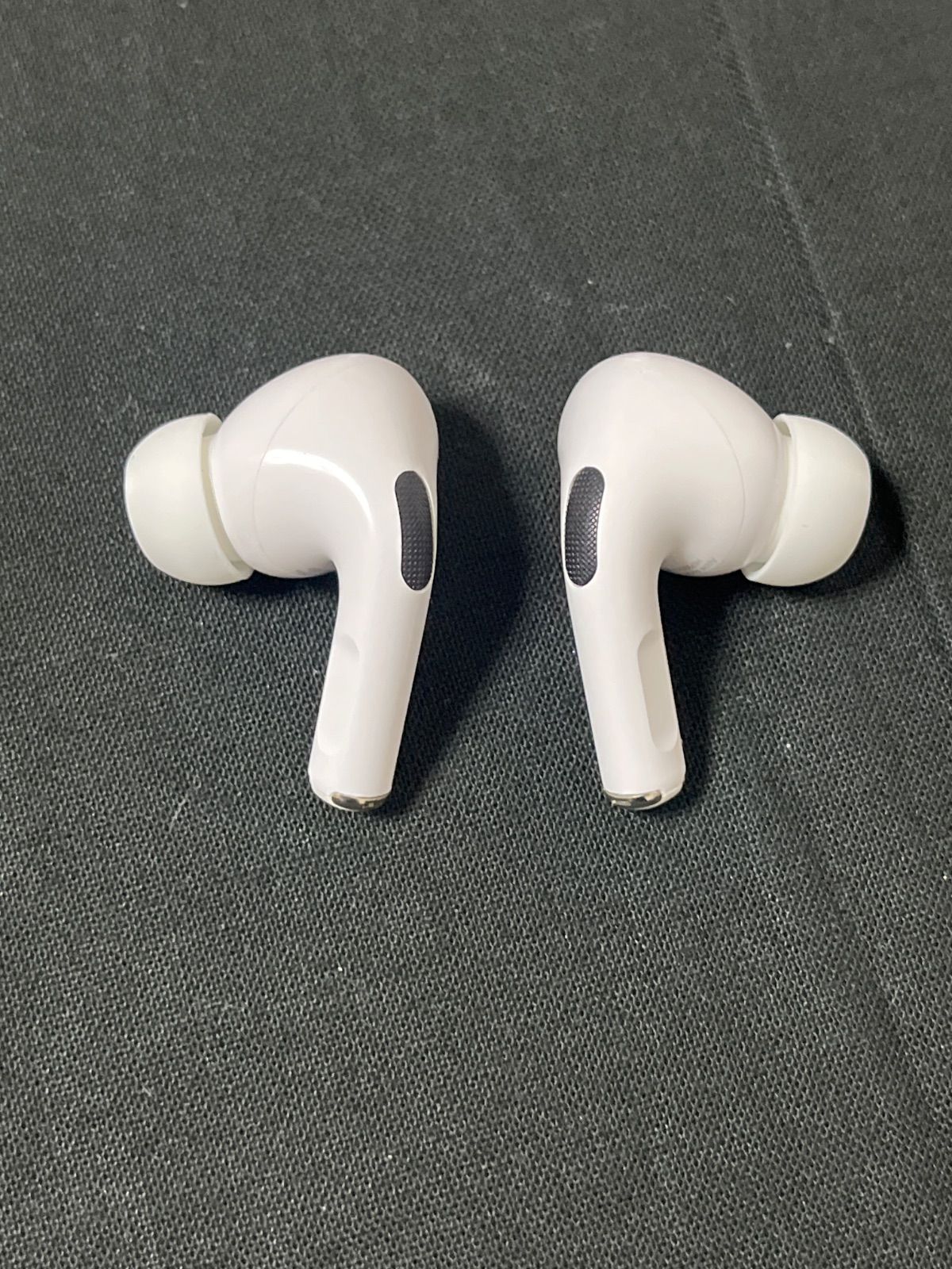 トミ様 ※ケース無し Apple AirPods Pro 第1世代 A2084 A2083 トミ様 ※ケース無し Apple AirPods Pro 第1世代 A2084 A2083