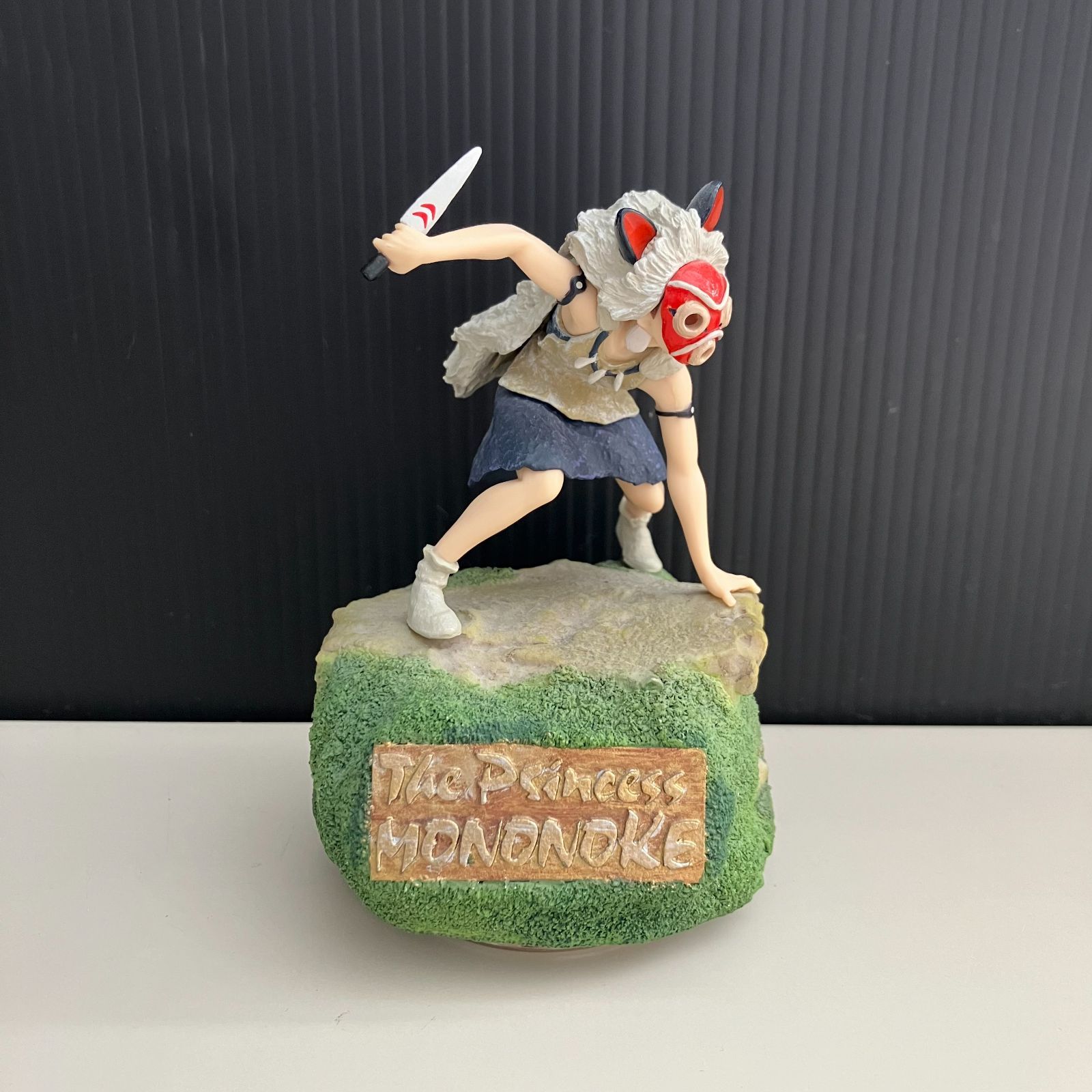 ジブリ　もののけ姫　サン　オルゴール スタジオ ジブリグッズ/もののけ姫 グッズ】 もののけ姫 オルゴール