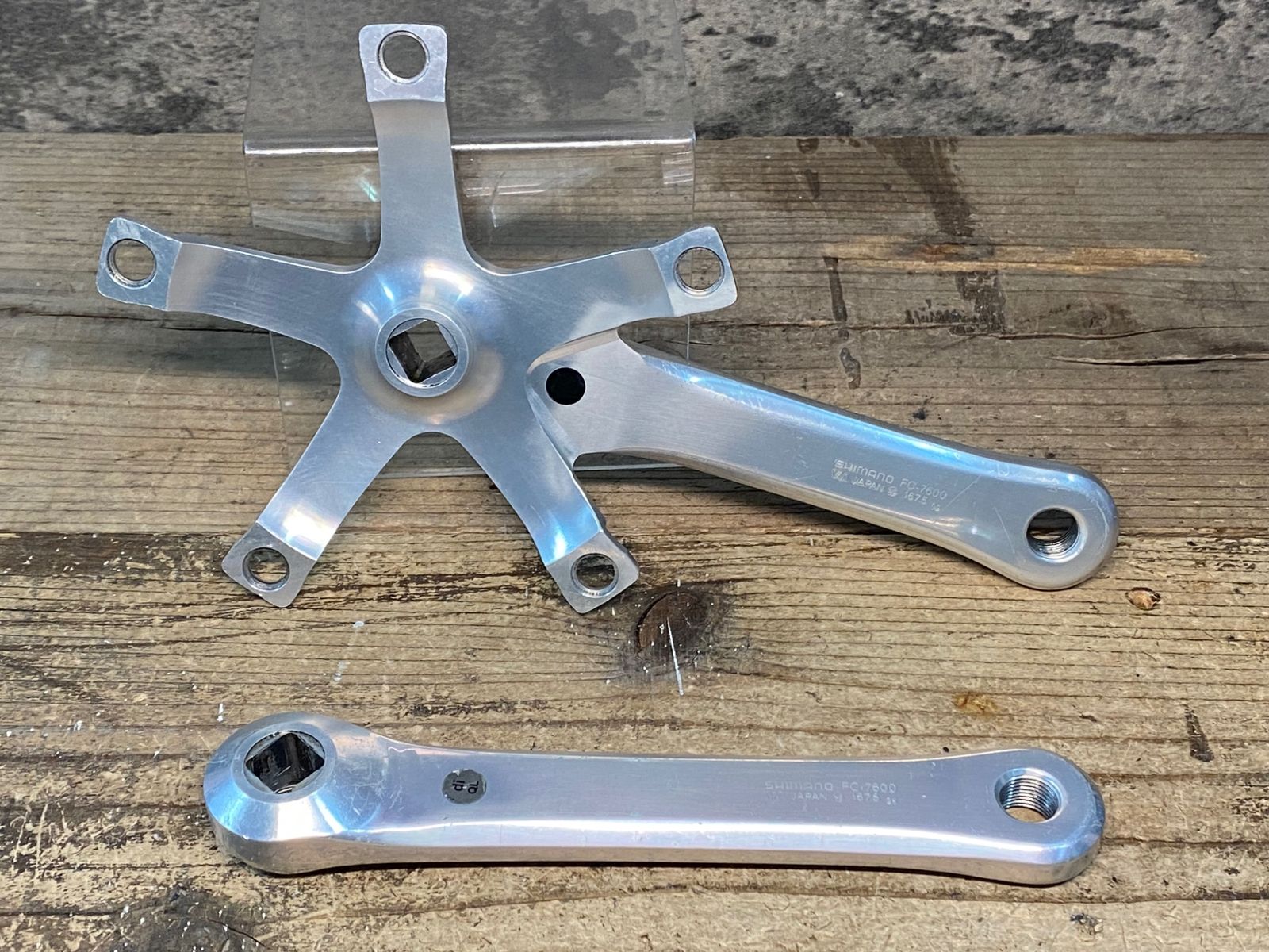 JI481 シマノ SHIMANO デュラエース DURA-ACE FC-7600 クランクアームセット 167.5mm PCD144 NJS ピスト トラック用