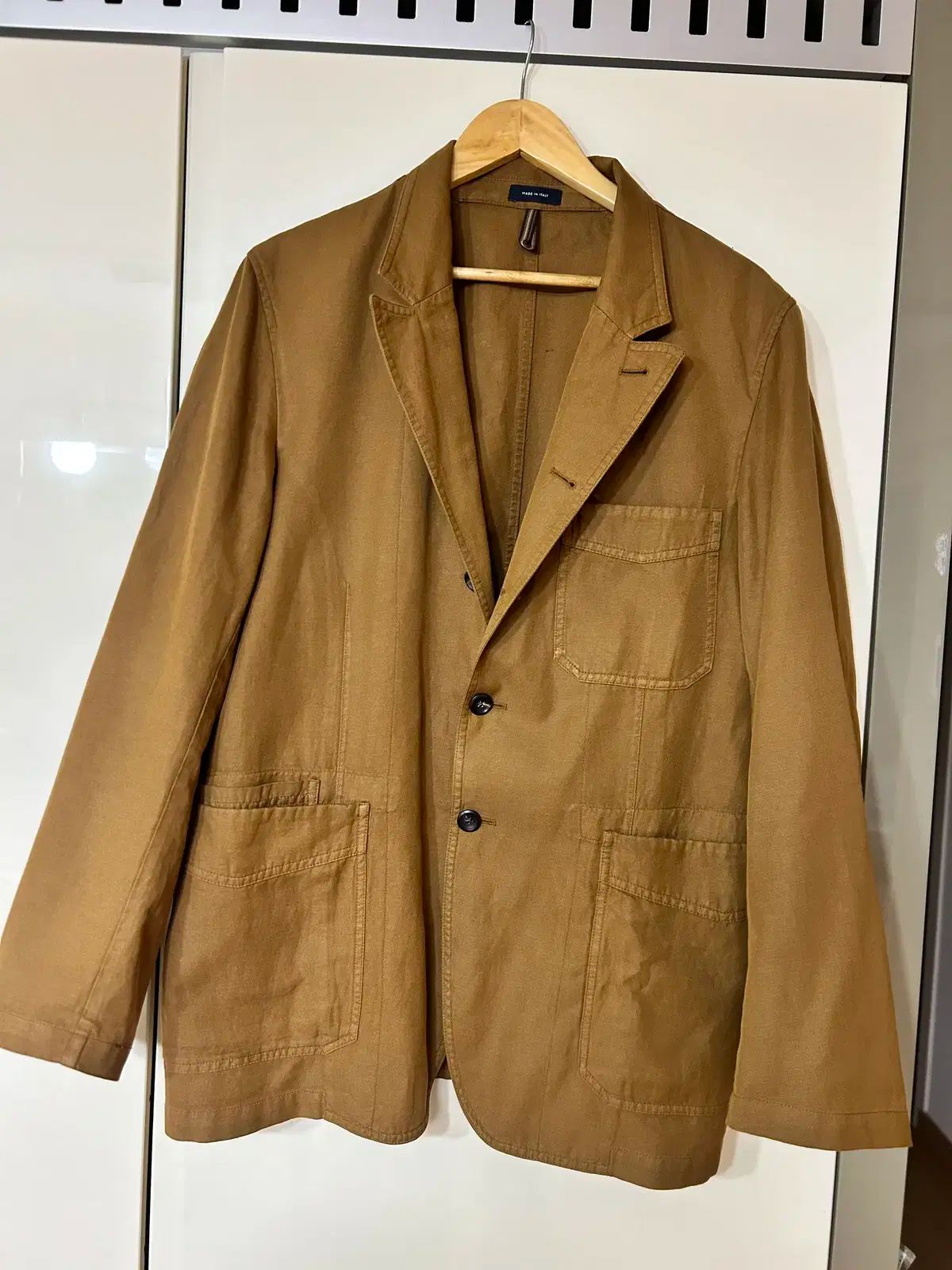 ジャケット