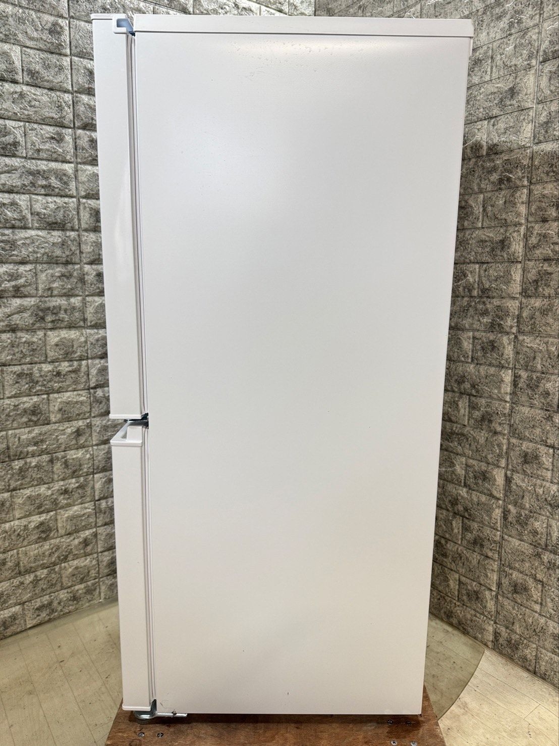 値下げしました！高年式】 20192 大容量4D冷蔵庫 AQUA 2022年製 430L