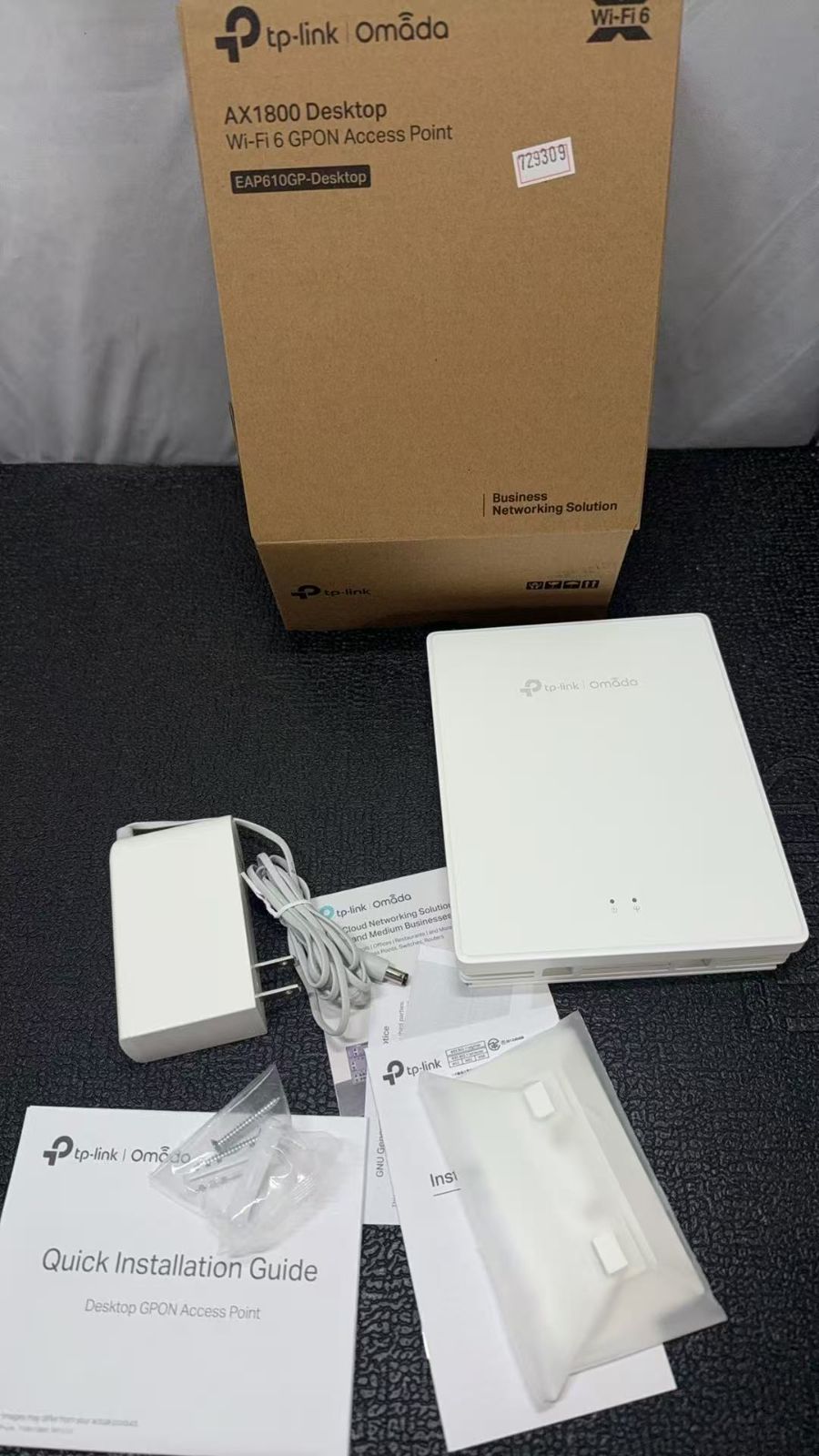 TP-Link ティーピーリンク Omada AX1800 Wi-Fi 6 縦置きEAP610GP-DESKTOP EU ||729309