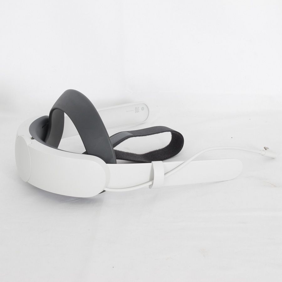 美品】 QUEST 2 64GB 純正ケースと純正ストラップ付