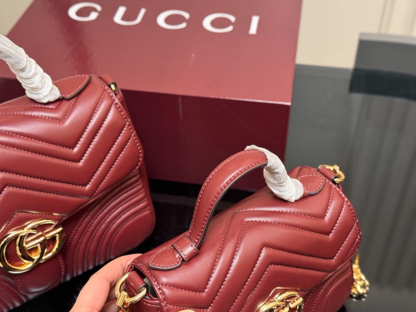 今日特価】Gucci GG Marmont Messenger Bag メッセンジャー