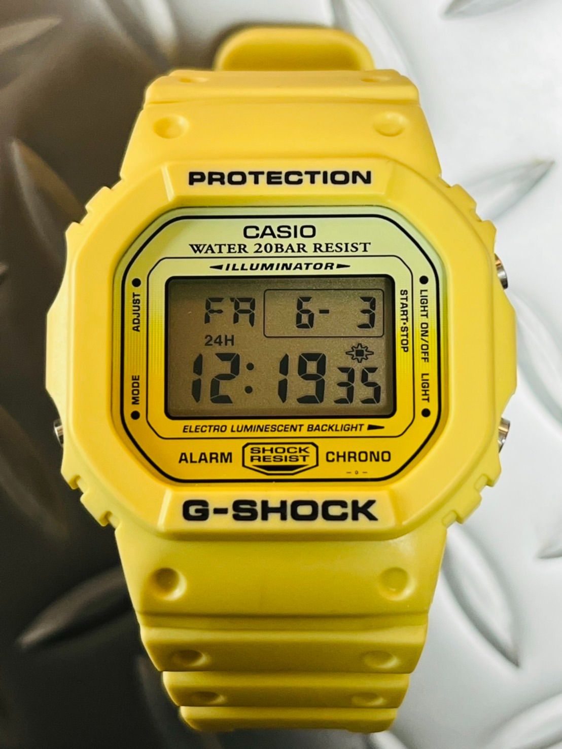 カシオG-SHOCK】サマーグラデーションDW5600LC-connectedremag.com