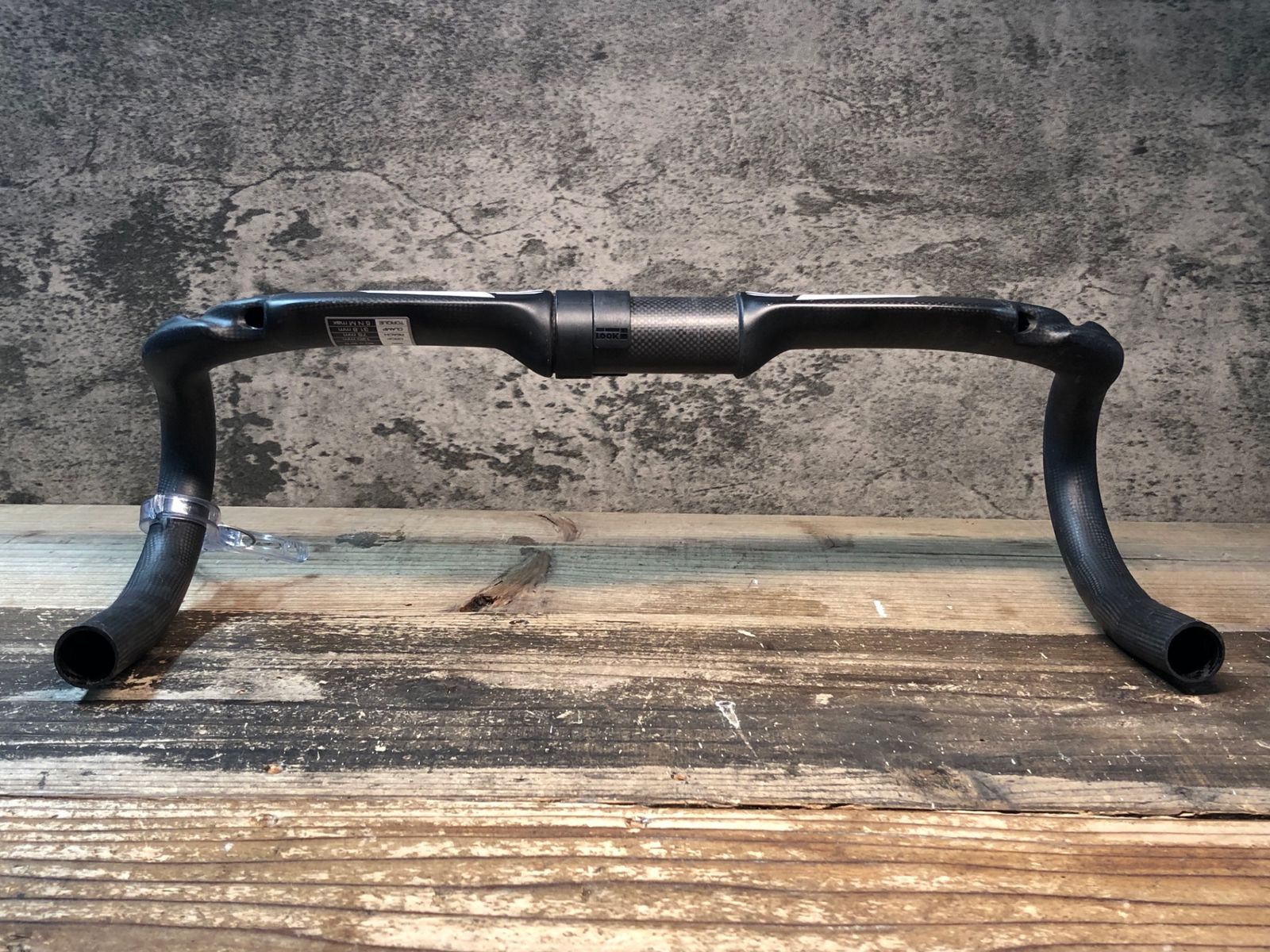 GIANT 「ジャイアント」 CONTACT SLR φ31.8 400mm カーボン ハンドル