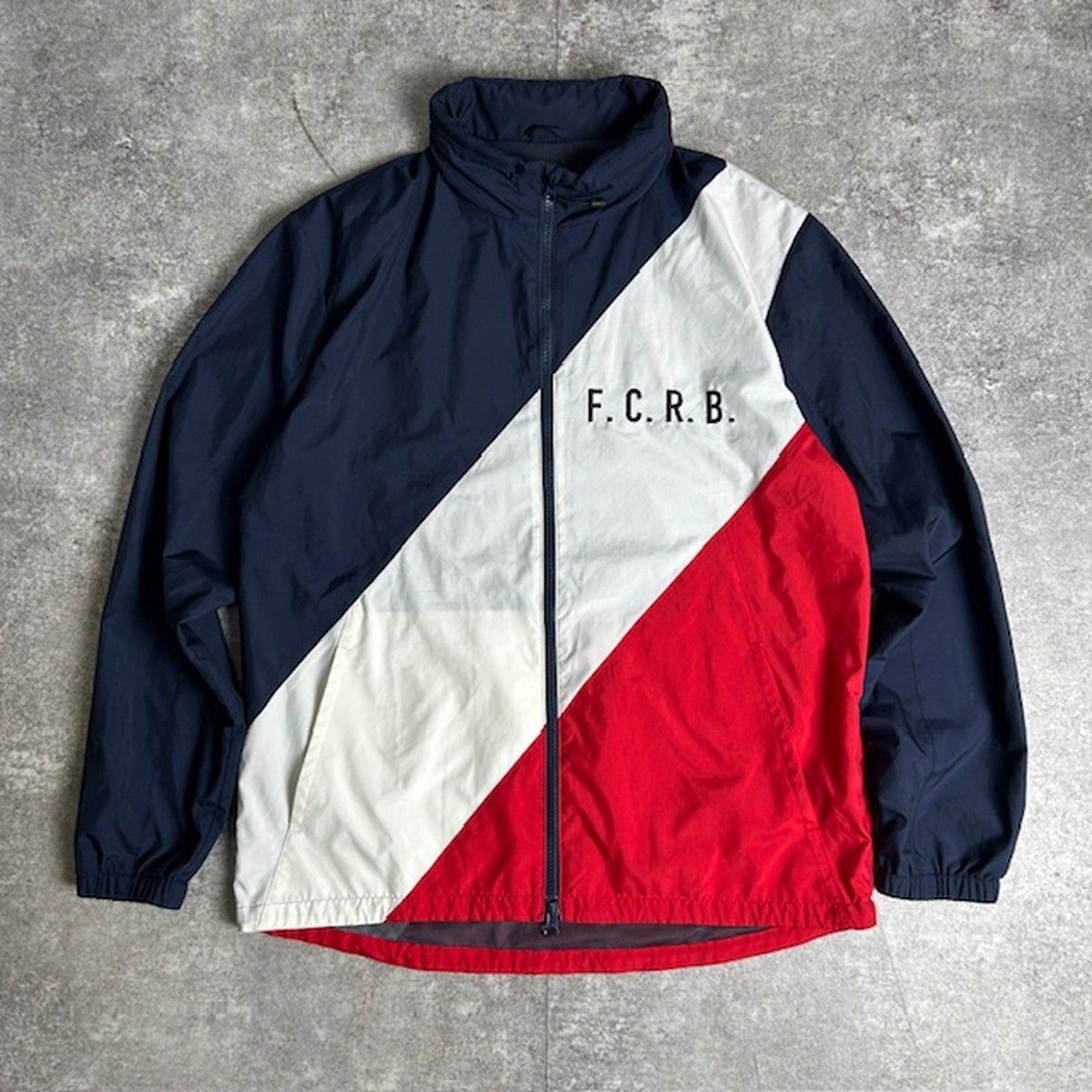 FCRB ナイロンジャケット 128A F.C Real Bristol F.C.R.B ナイロンジャケット トップス