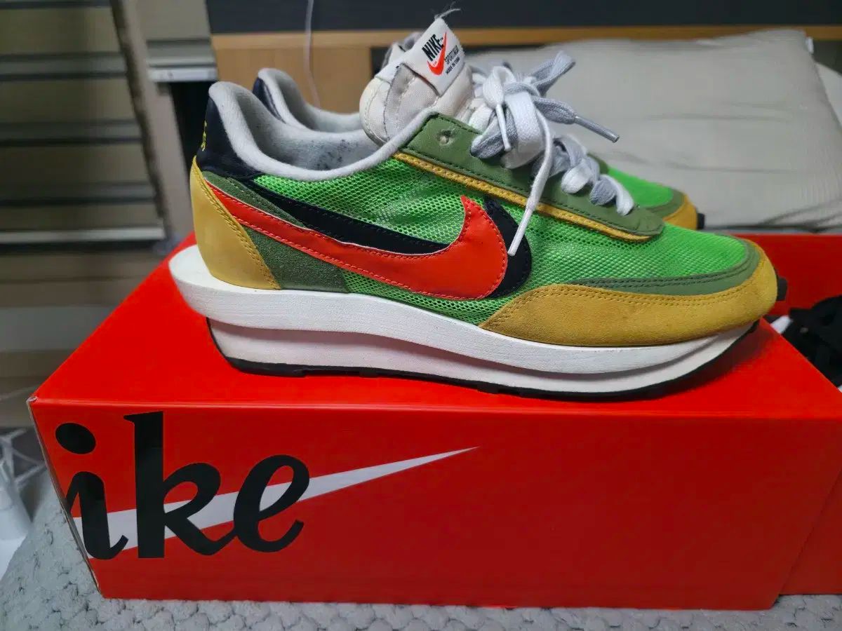 【雷市場（ポンジャン）商品韓国直送】 280 NIKE(ナイキ) x sacai(サカイ) LD ワッフル グリーン マルチ