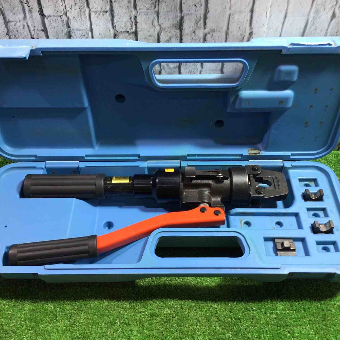 泉精器 IZUMI 手動油圧式圧着工具 9H-60 川口店