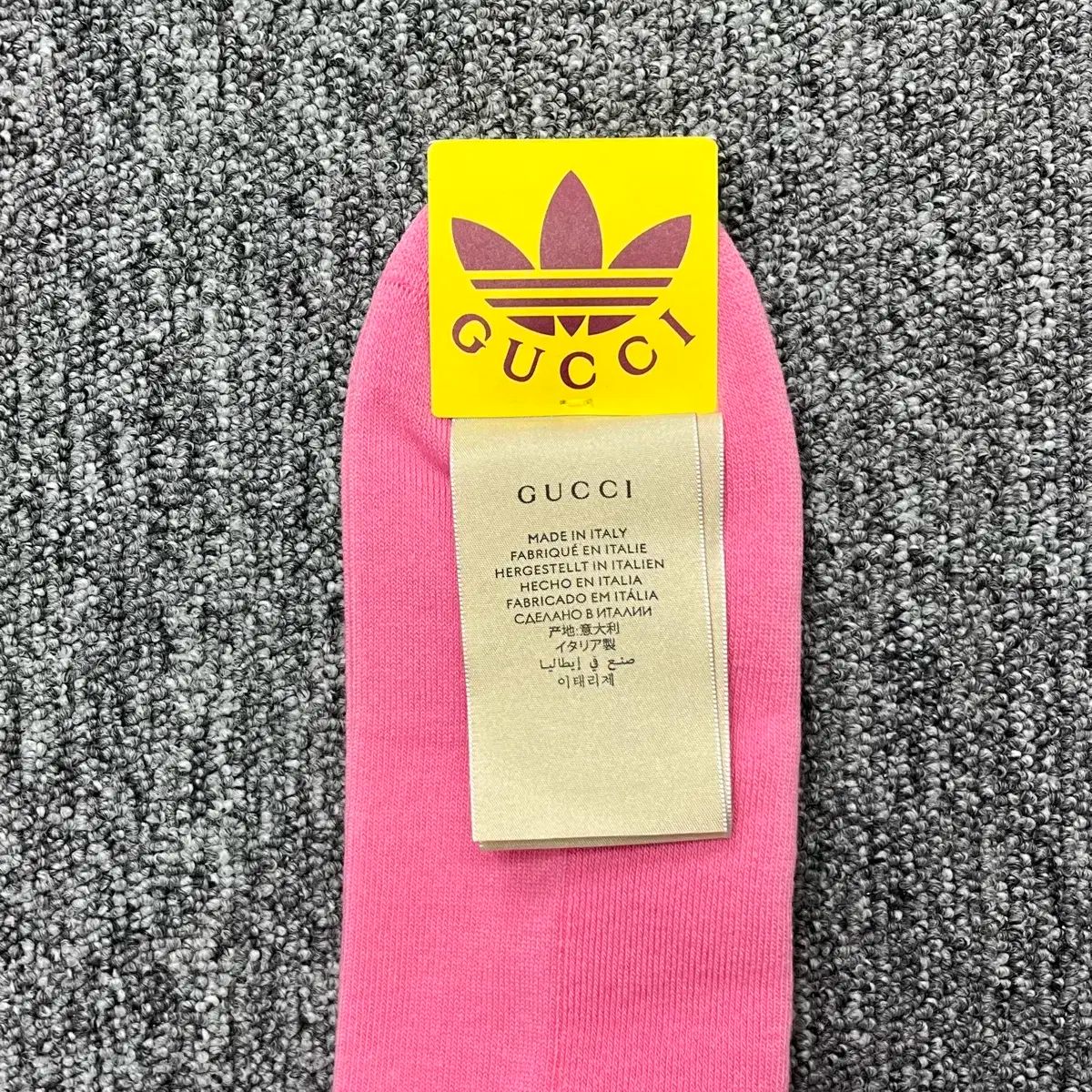 新品未使用 GUCCI×アディダス ハイソックス 靴下 Mサイズ 新品 GUCCI(グッチ) Adidas(アディダス) ソックス 靴下 グリーン