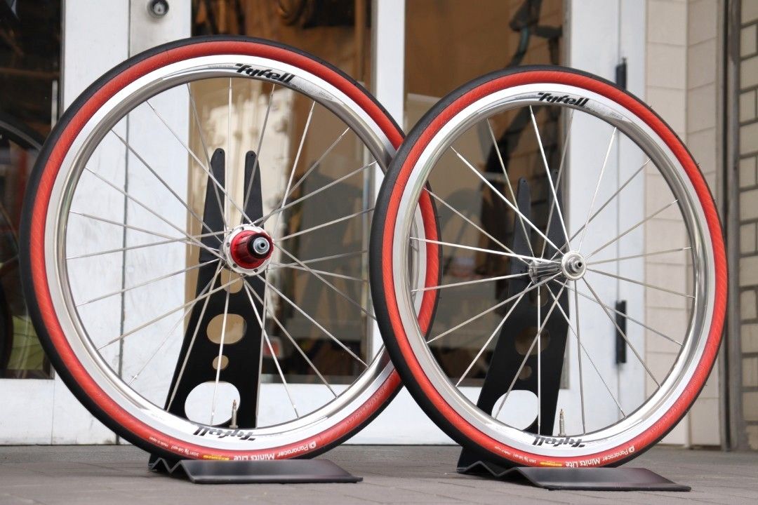 タイレル Tyrell AM-9 20インチ 451サイズ アルミ ミニベロ 小径車