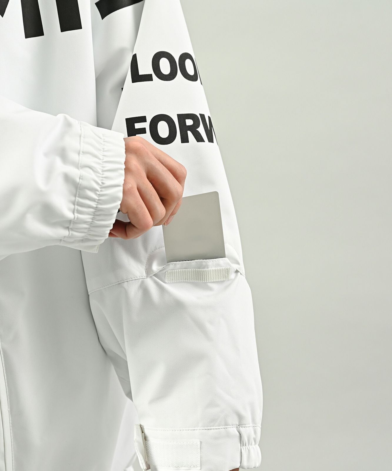 ムラスポ公式】新品 COMPLEW コンプリュー スノーボード ウェア