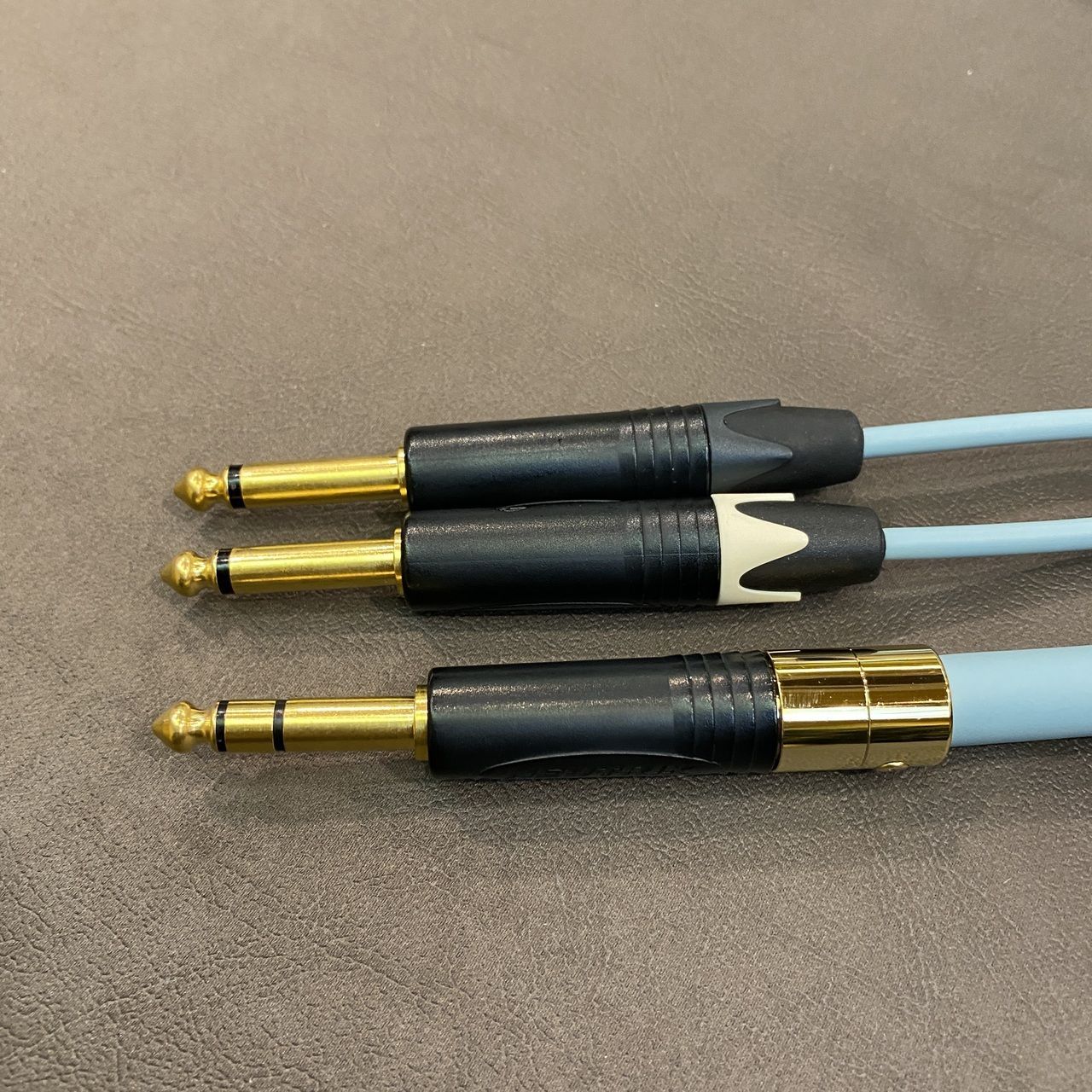 KAMINARI Stereo Acoustic Cable-Y 3m SS WWW_TRAVELLANDINDIA_COM