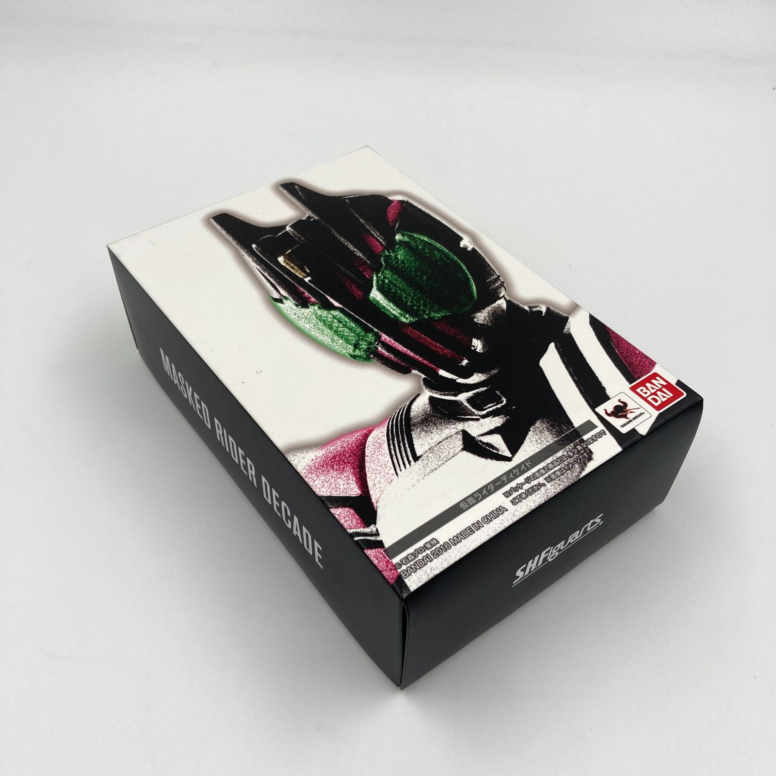 中古/C】S.H.Figuarts(真骨彫製法) 仮面ライダーディケイド - メルカリ