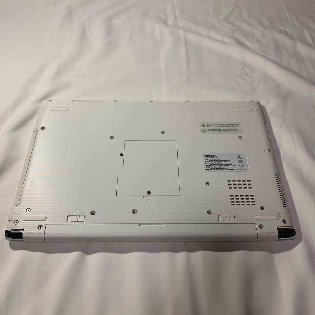 X068 フルHD/Core-i3第7世代/16GB/SSD256G/BD-RE