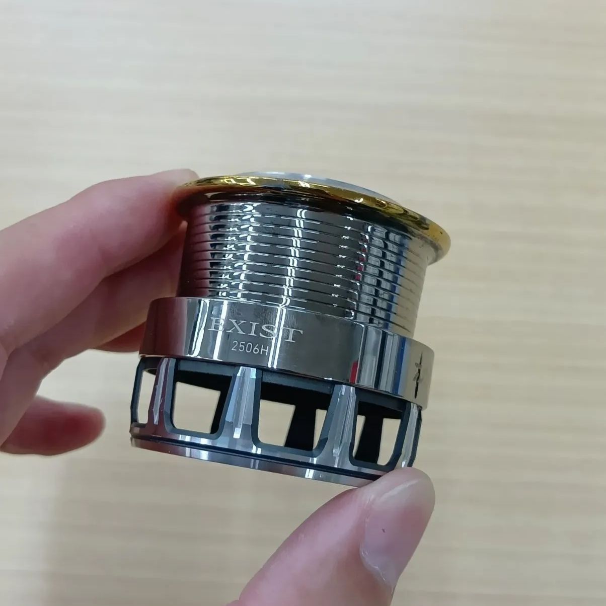  併売 ダイワ 12イグジスト 2506 H スピニングリール リール