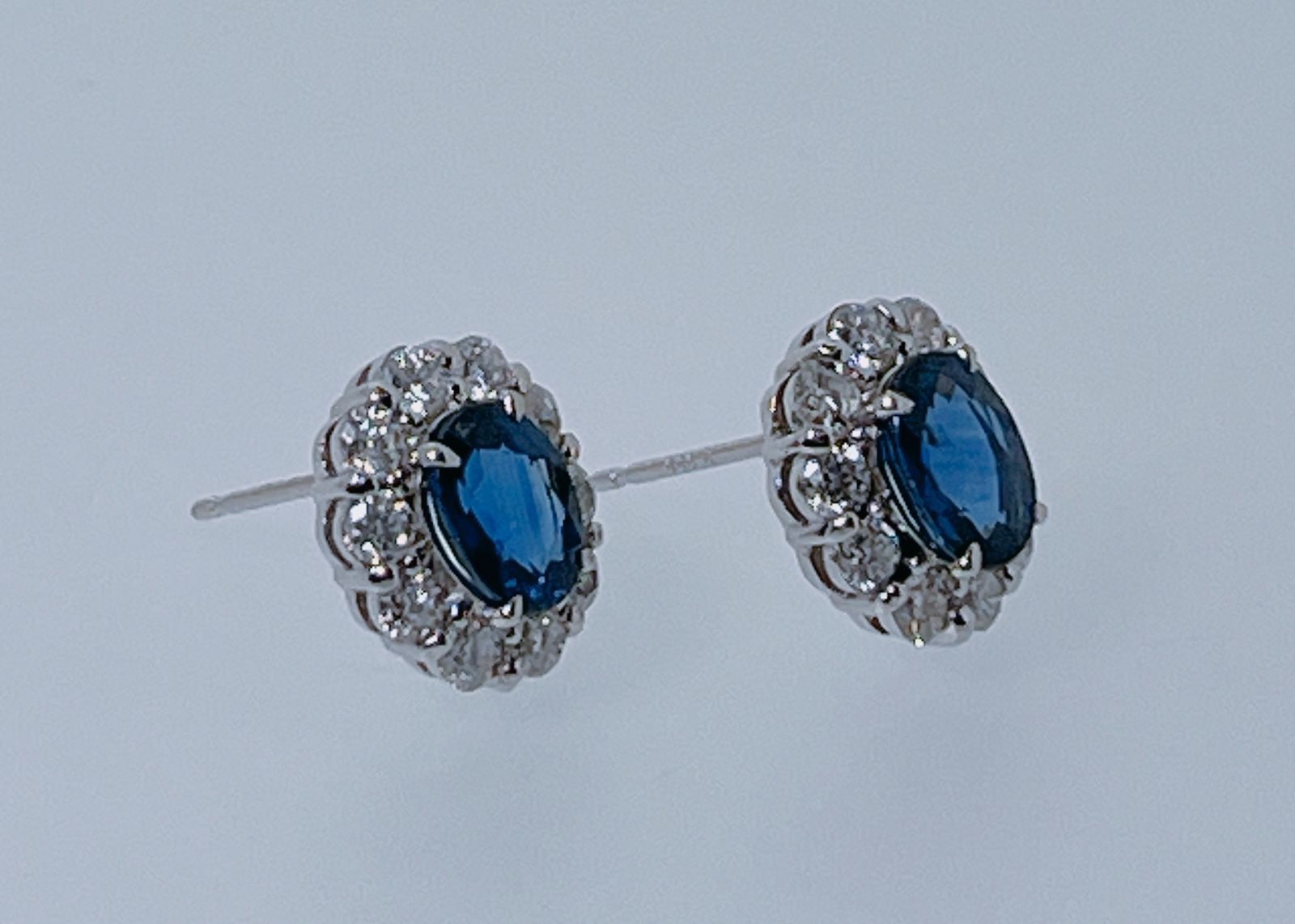 新品✨ 天然ダイヤモンド サファイア ピアス 2ct スタッドピアス ご  