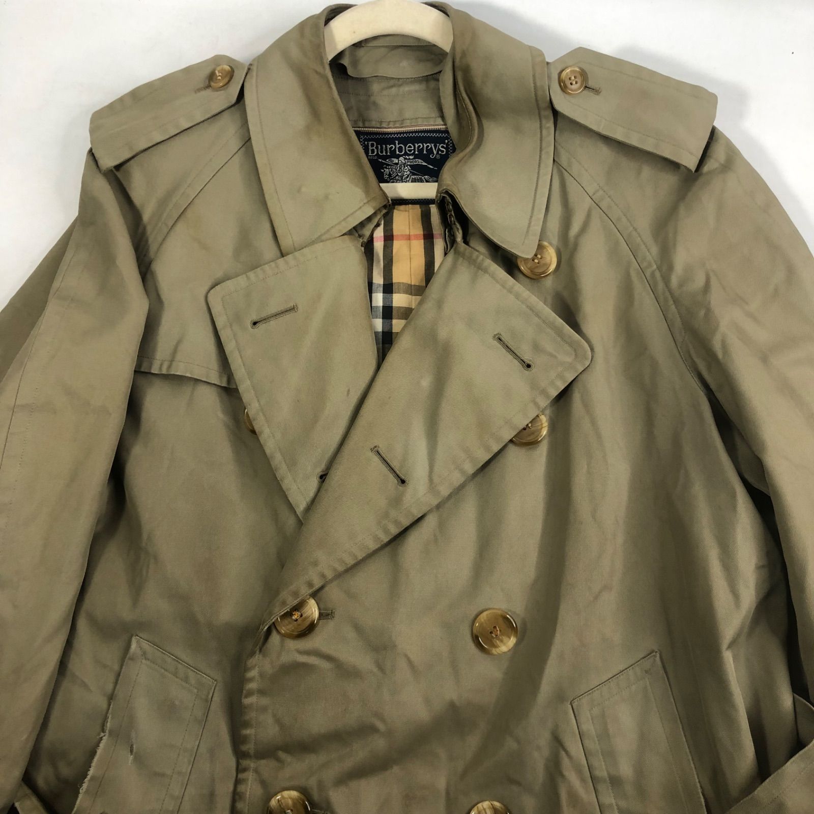 トレンチコート