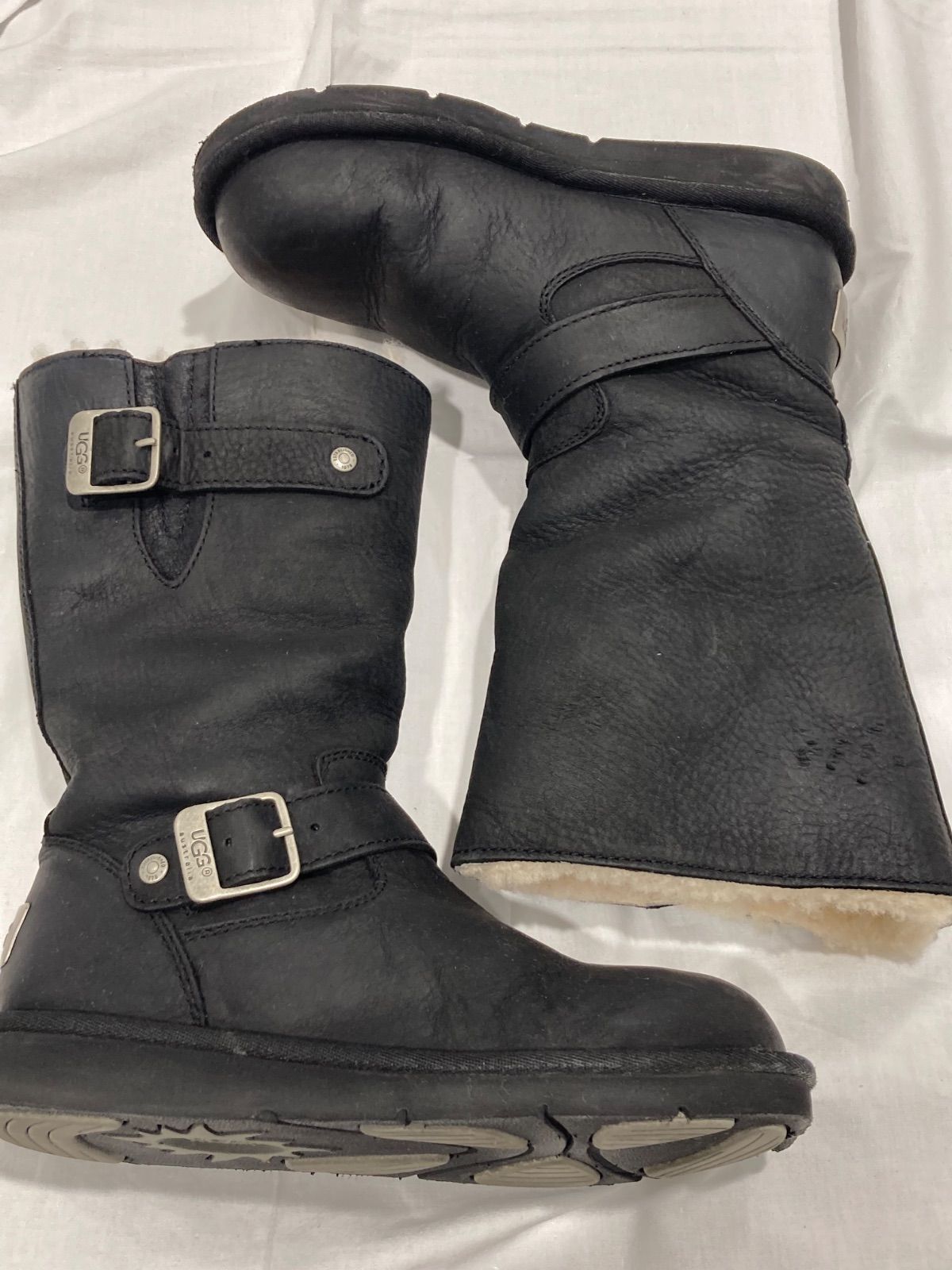 【美品】アグオーストラリア ケンジントン エンジニアブーツ 24 黒 5678 美品】 UGG KENSINGTON エンジニアブーツ ブラック 23 0｜Yahoo!フリマ