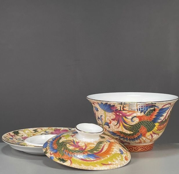大清乾隆鳳紋三才蓋碗  景徳鎮 陶磁器 装飾品 現代工芸品美術品 置物 大清乾隆鳳紋三才蓋碗 景徳鎮 陶磁器 装飾品 現代工芸品美術品