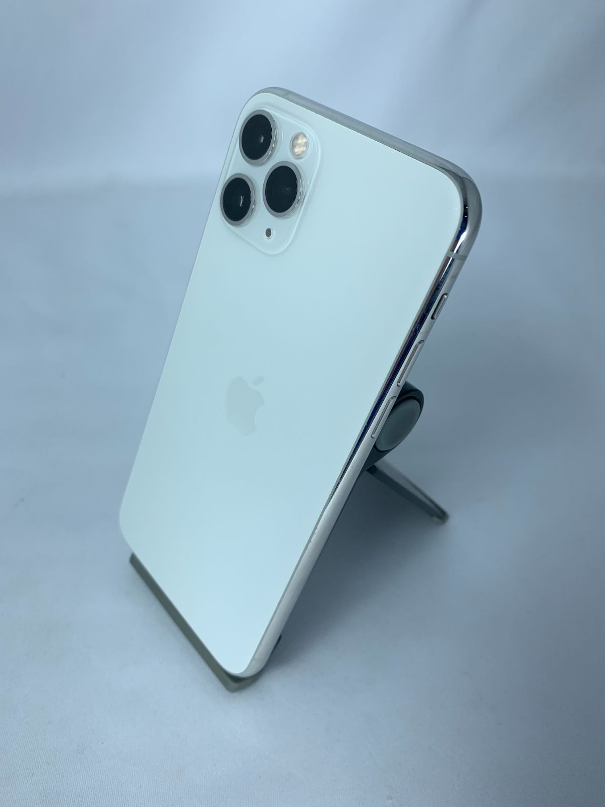 FaceID不良 画面キズ有 iPhone 11 Pro 64GB シルバー simロック解除済