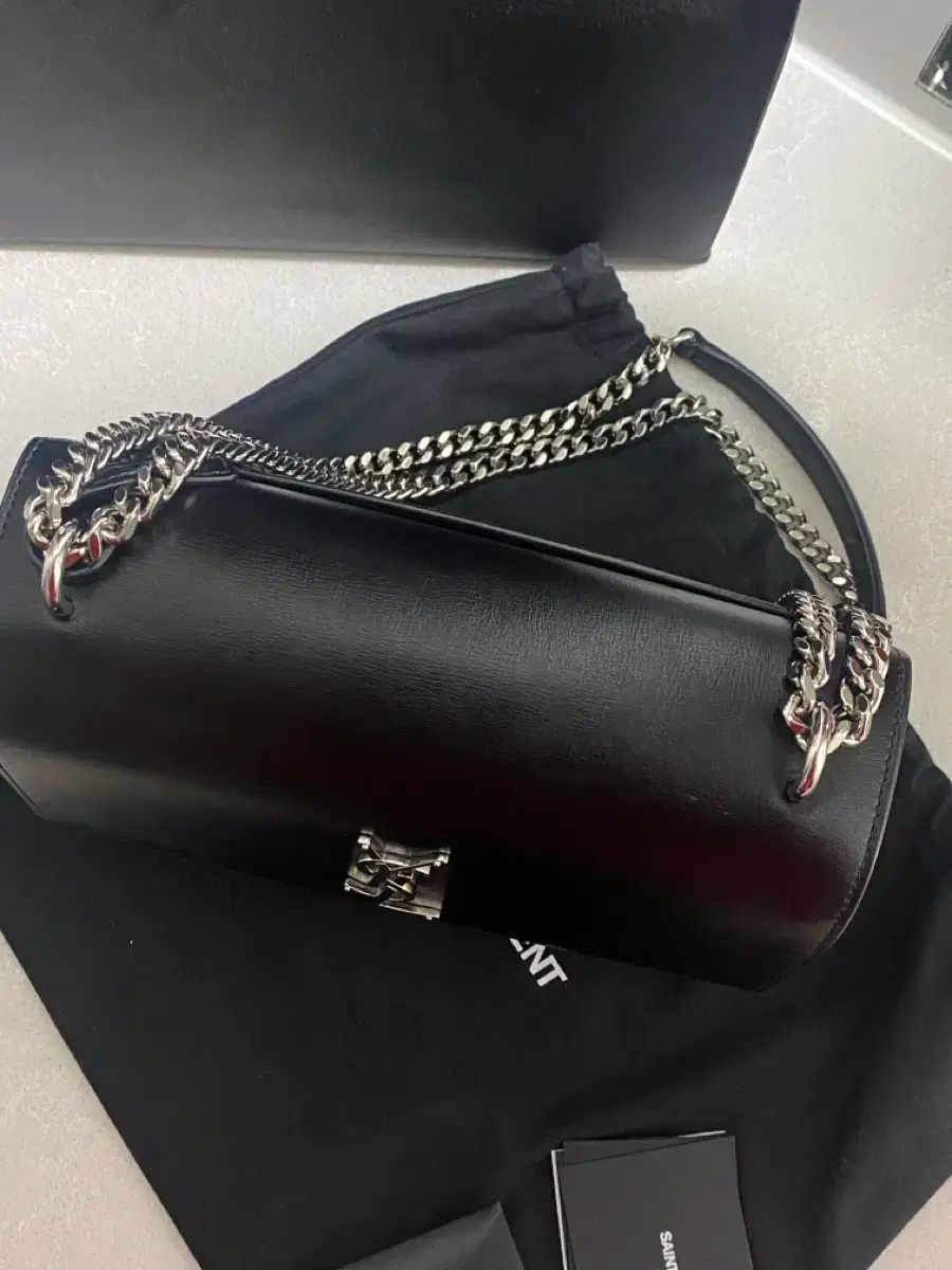 YVES SAINT LAURENT イヴ サンローラン サンセット ミディアム シルバーチェーンバッグ DECORATOM_COM_BR