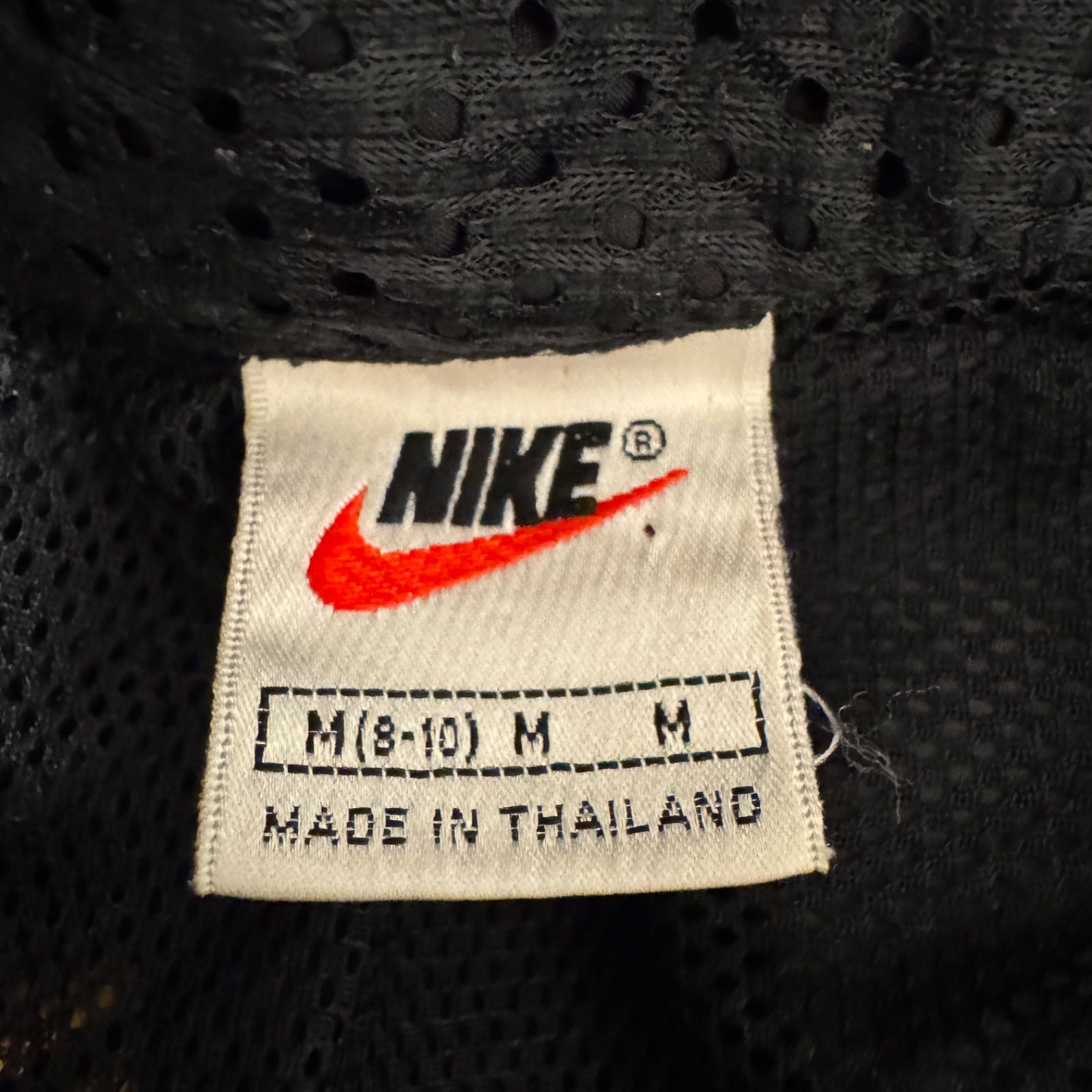 ナイキ NIKE ナイロンジャケット Mサイズ ブラック×イエロー 