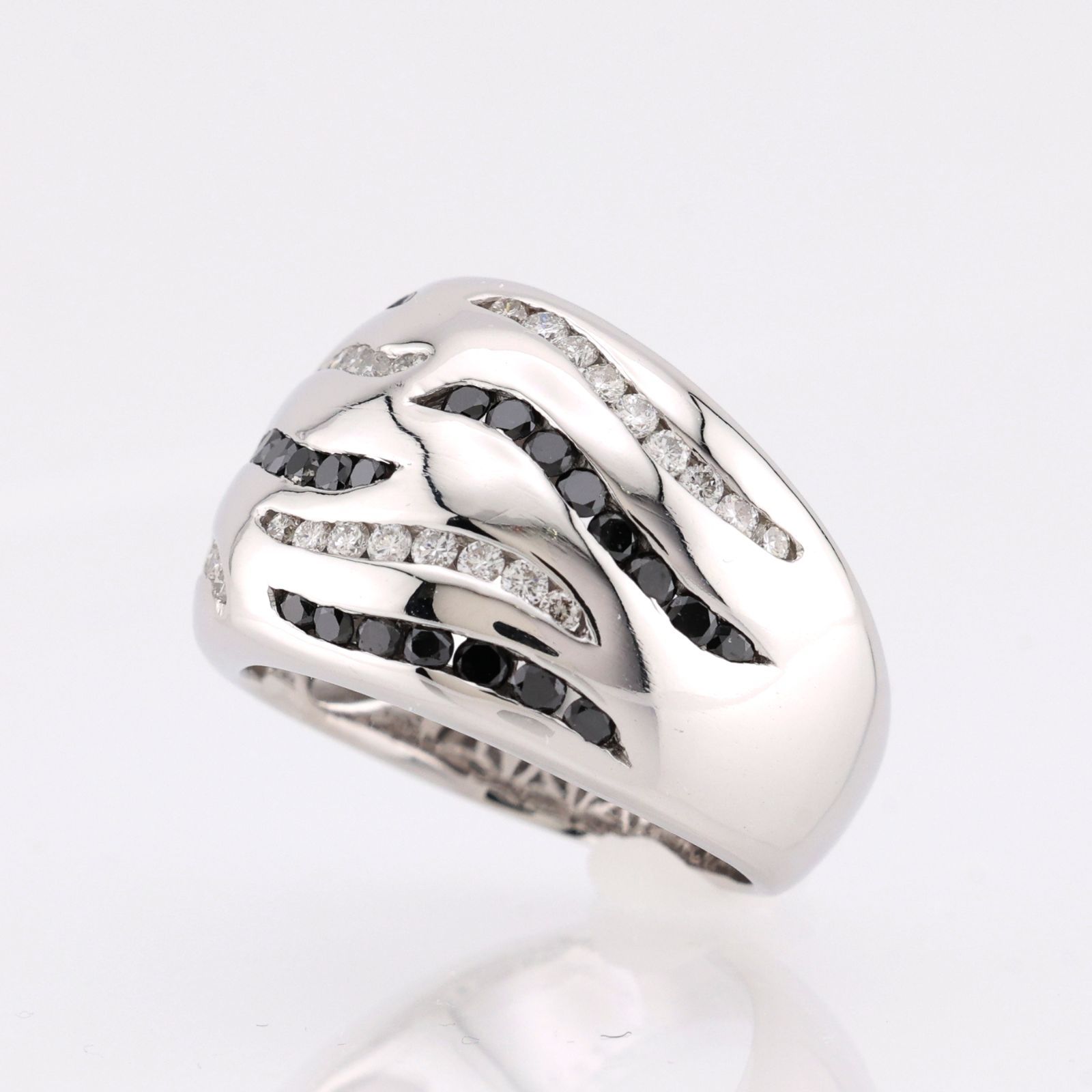 参考定価195,800円！》 K18WG ホワイトゴールド ブラック