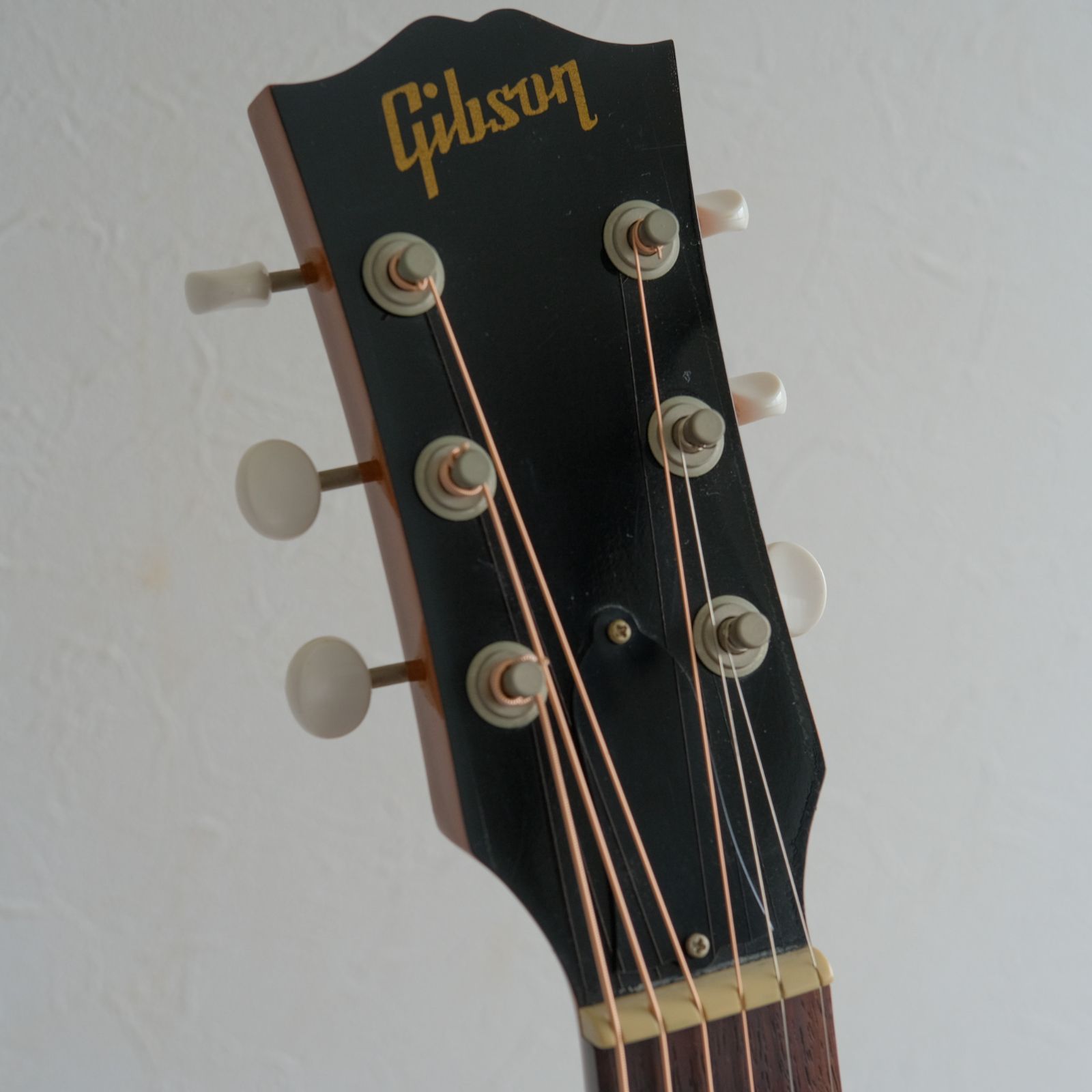 Gibson アコースティックギターJ-50中古品()売却済みです