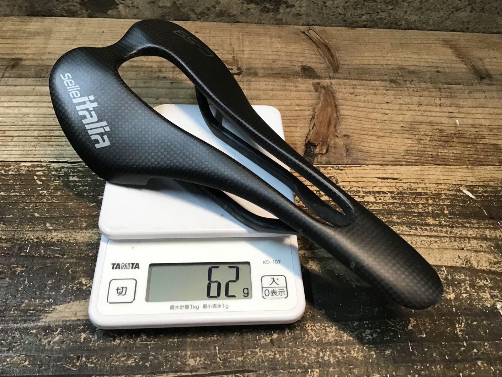 Selle Italia サドルSLR カーボンレール☆未使用 selle ITALIA SLR CARBON (セラ イタリア SLR カーボン ) サドル 通販