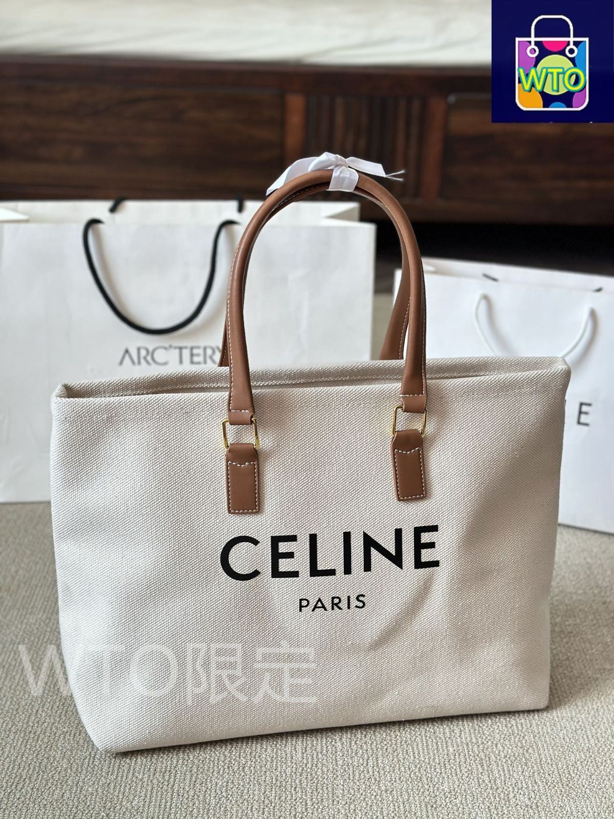 【6/1まで限定値下げ】CELINE トートバッグ　キャンバス org.jpg
