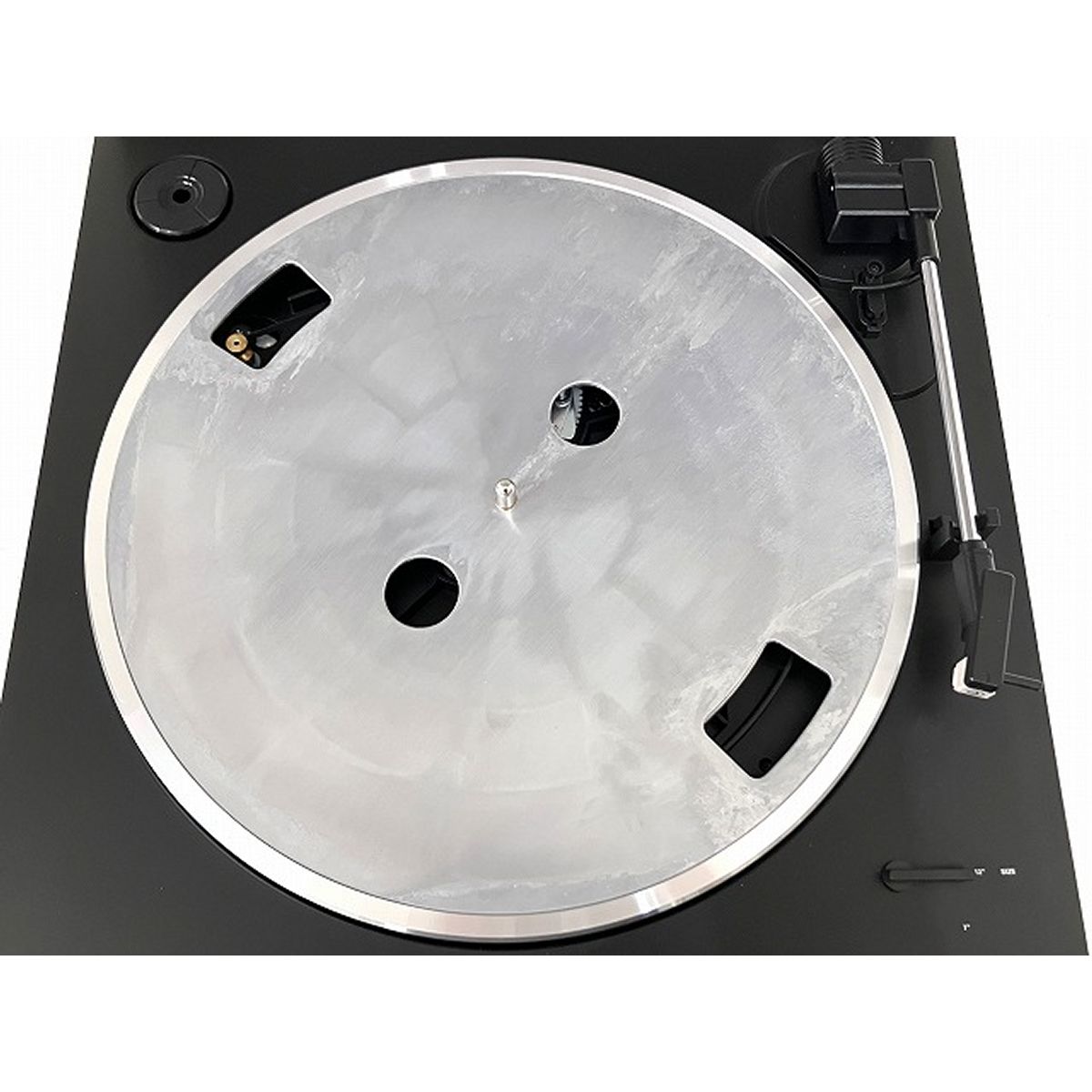 ターンテーブル