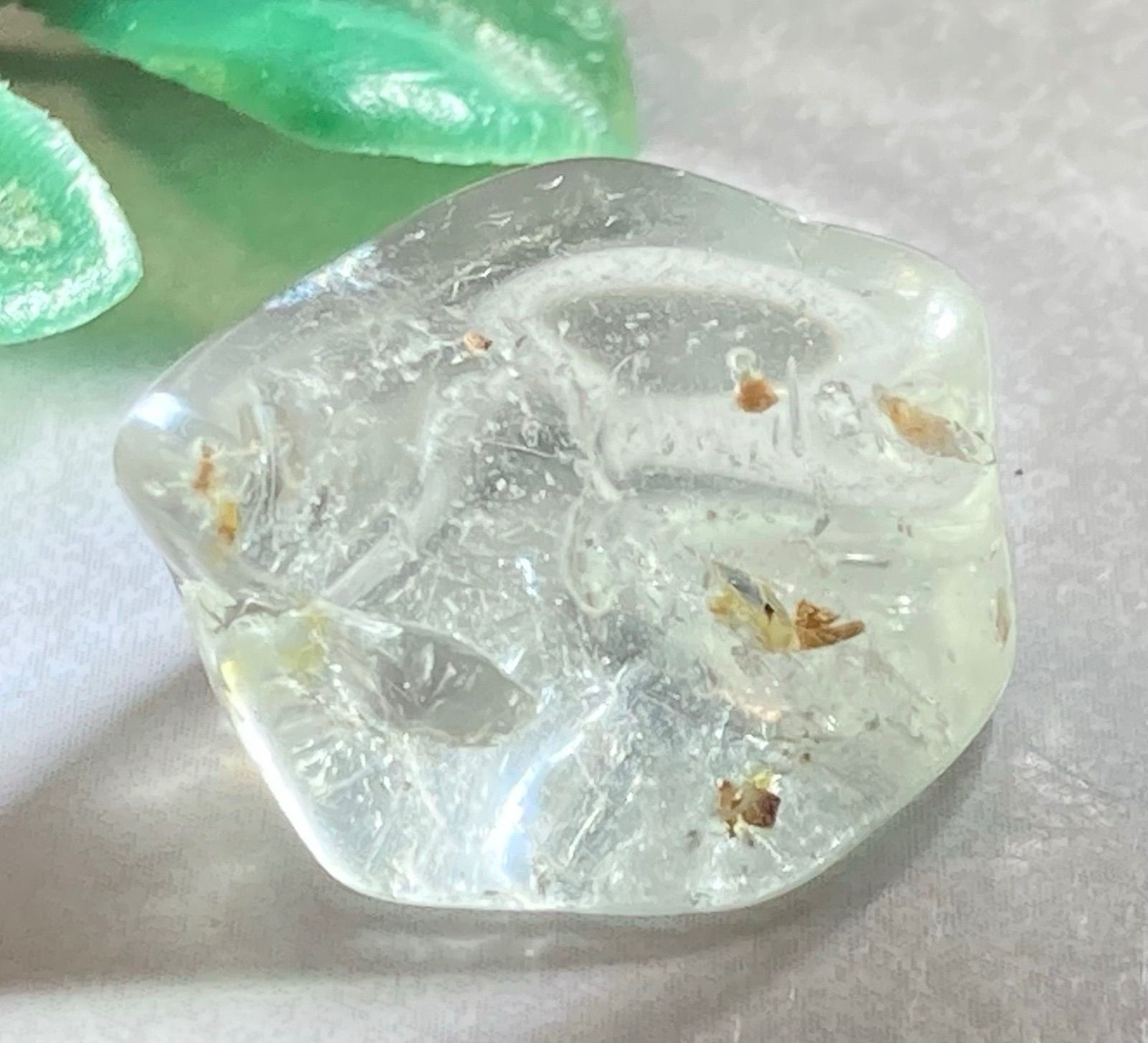 【富と幸運の象徴】レインボー　天然　スカイ ブルー トパーズ　原石　タンブル レインボー 天然 スカイ ブルー トパーズ 原石 タンブル ローズド