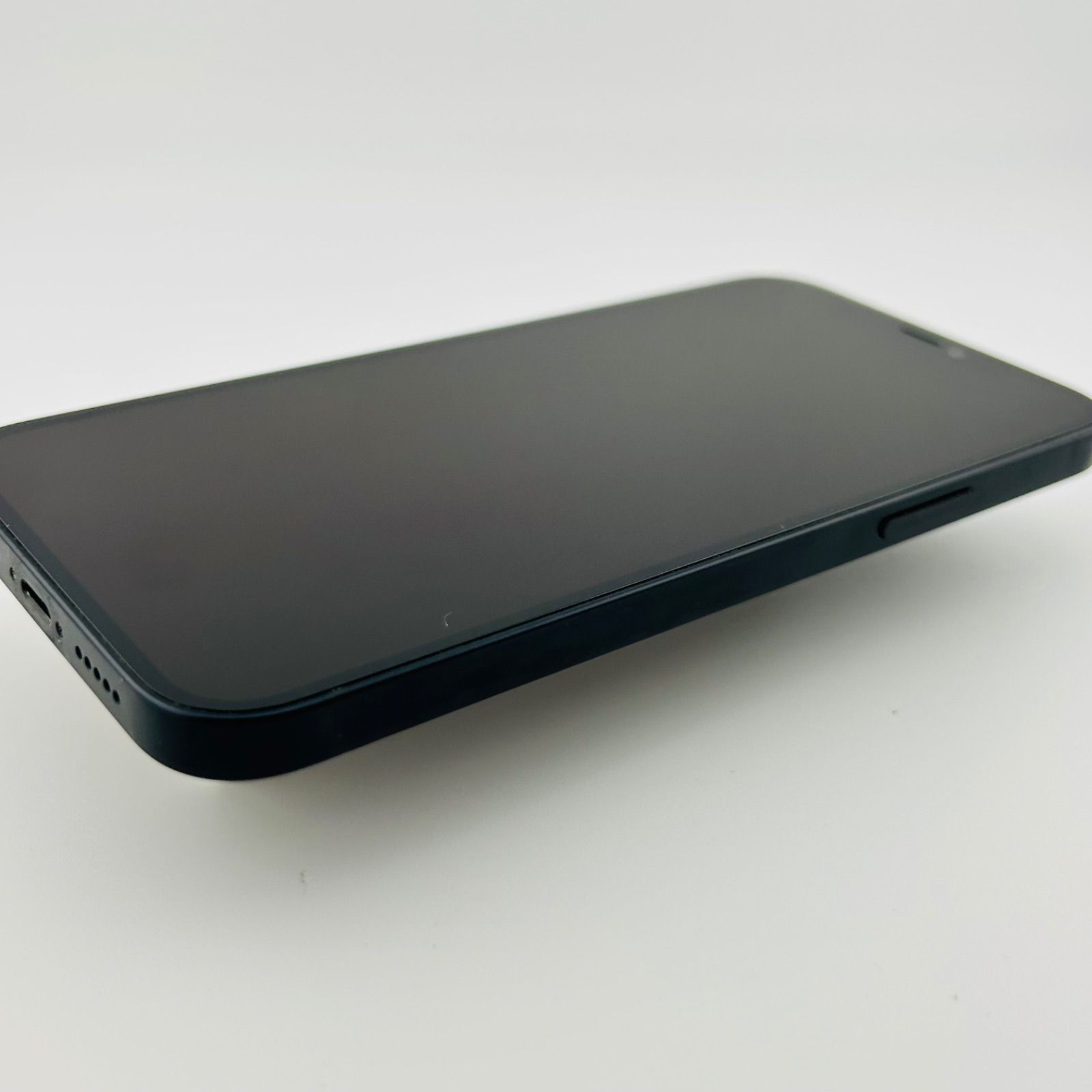 【中古・バッテリー劣化】iPhone 12 64GB simロック解除済 バッテリー良好 iPhone 12 64GB ブラック SIMフリー(simロック