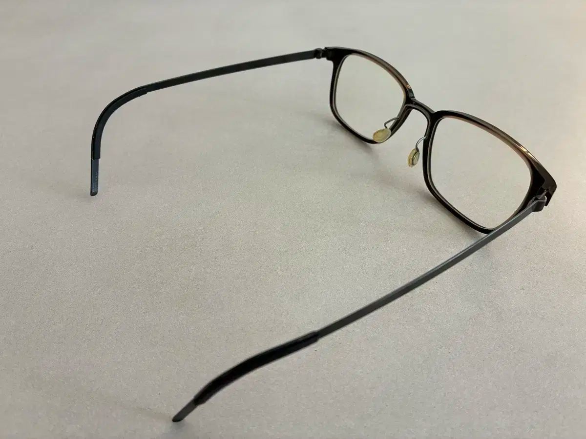 メガネフレーム ブラウン