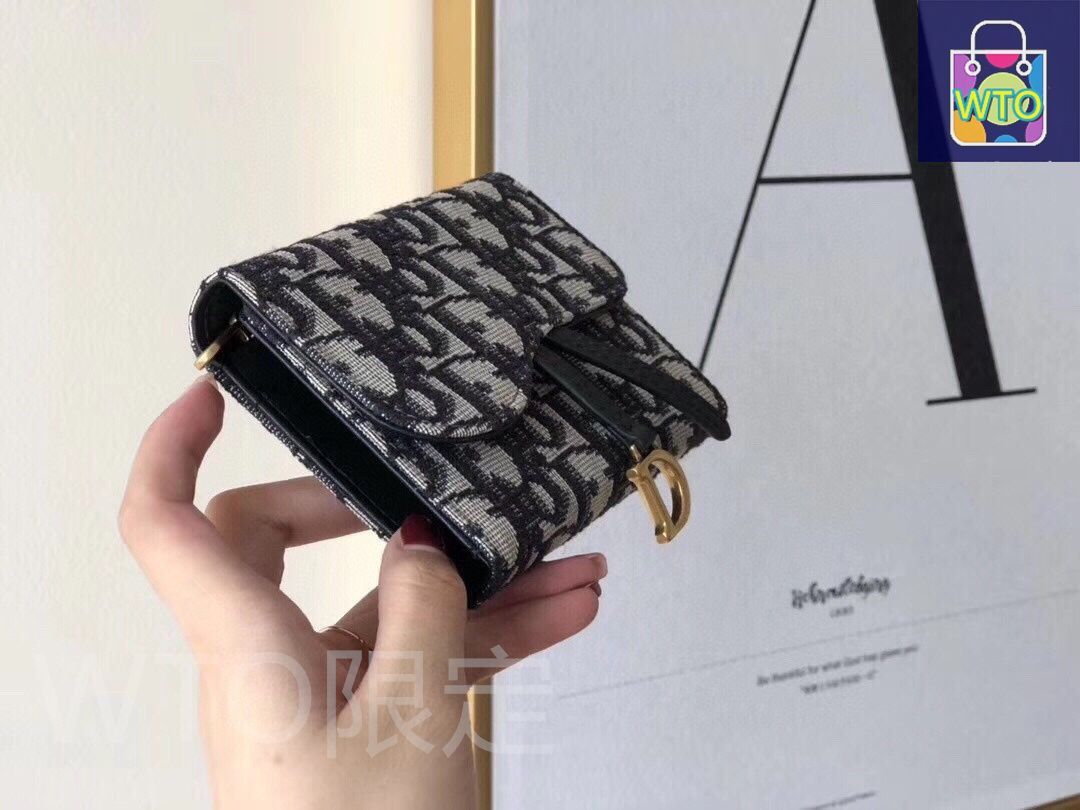  今日 Dior 6812 黒色の な価格 11102 サイズ 財布 キッズファッション小物
