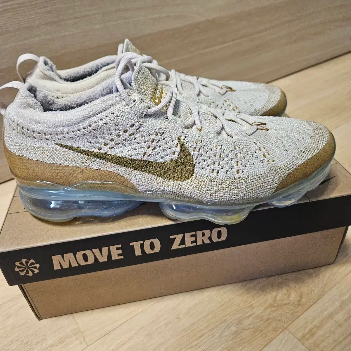 NIKE(ナイキ) エア ヴェイパーマックス 2023 フライニット ブラウン 