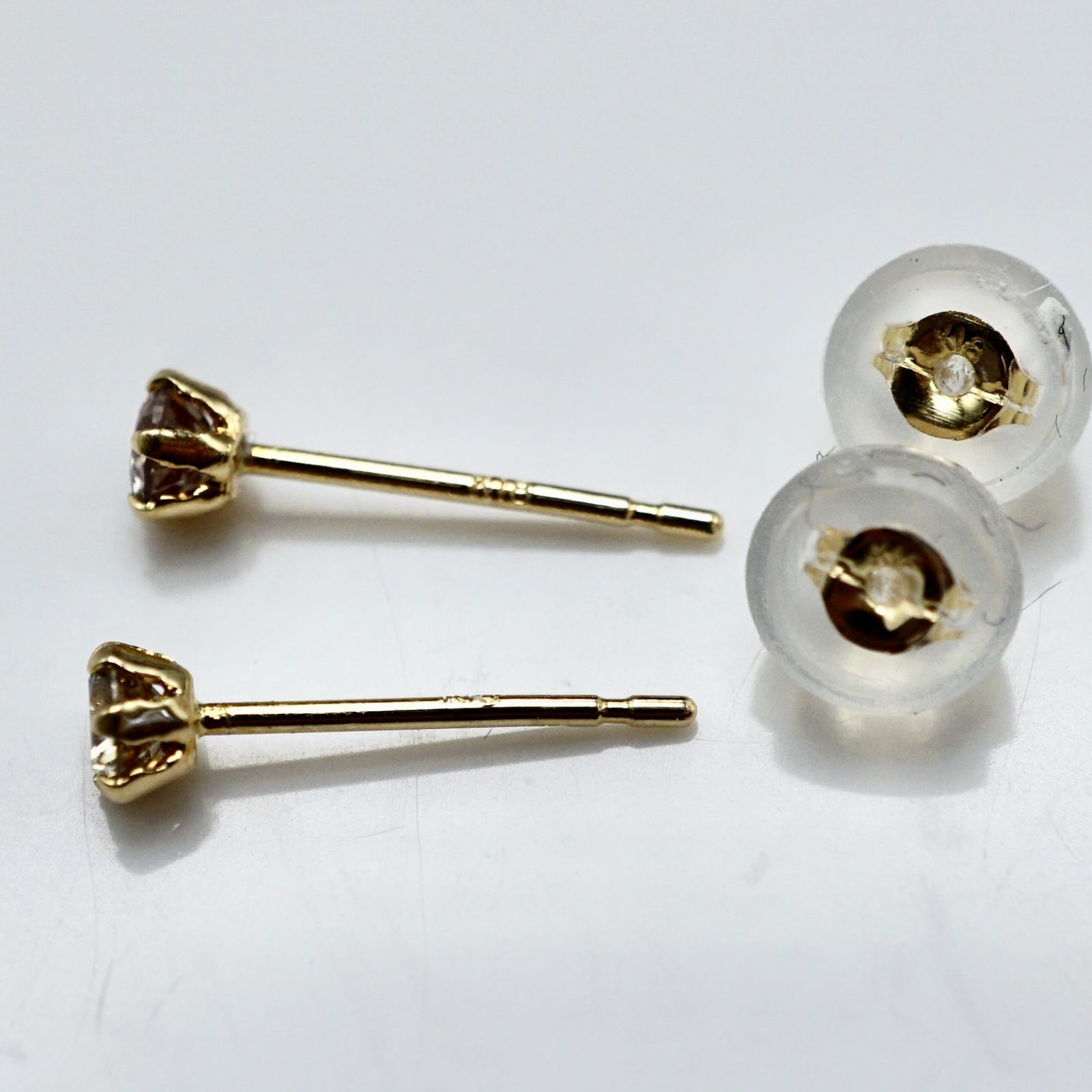K18 天然ダイヤ 0.20ct スタッドピアス 保証書付 18金 イエロー 