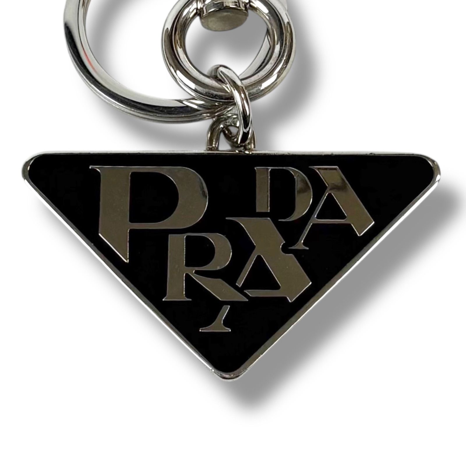 プラダ PRADA トライアングルロゴ キーチェーン キーリング ブラック