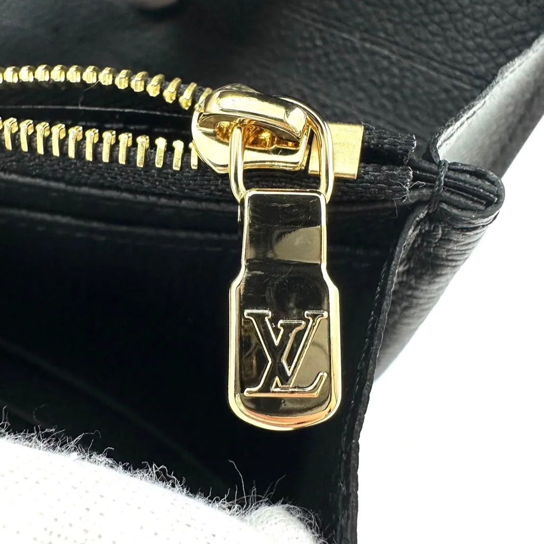 未使用品】ルイヴィトン LOUIS VUITTON アンプラント 未使用品】ルイヴィトン LOUIS VUITTON アンプラント