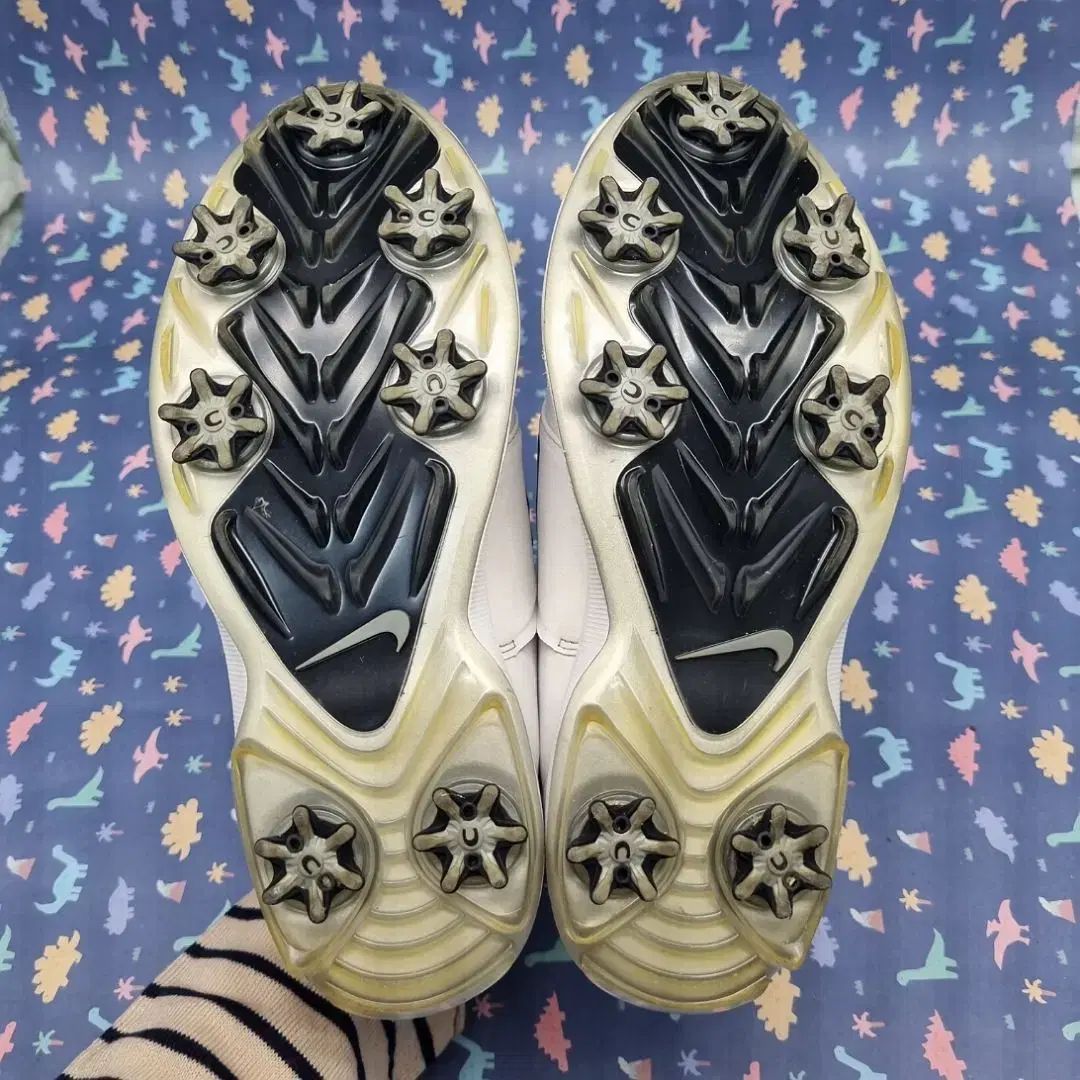 NIKE ナイキ
