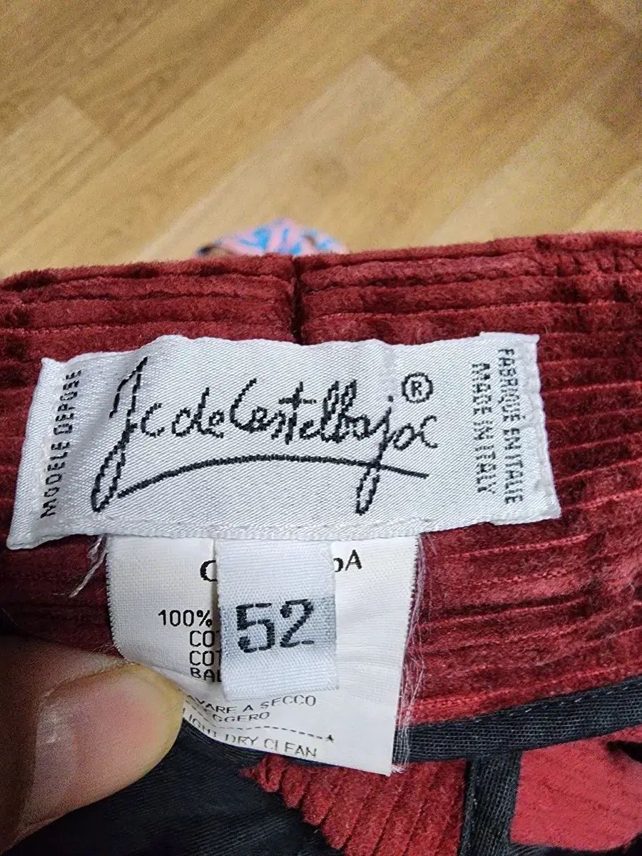  イタリア バーガンディ ツータック コーデュロイ パンツ チノパン パンツ