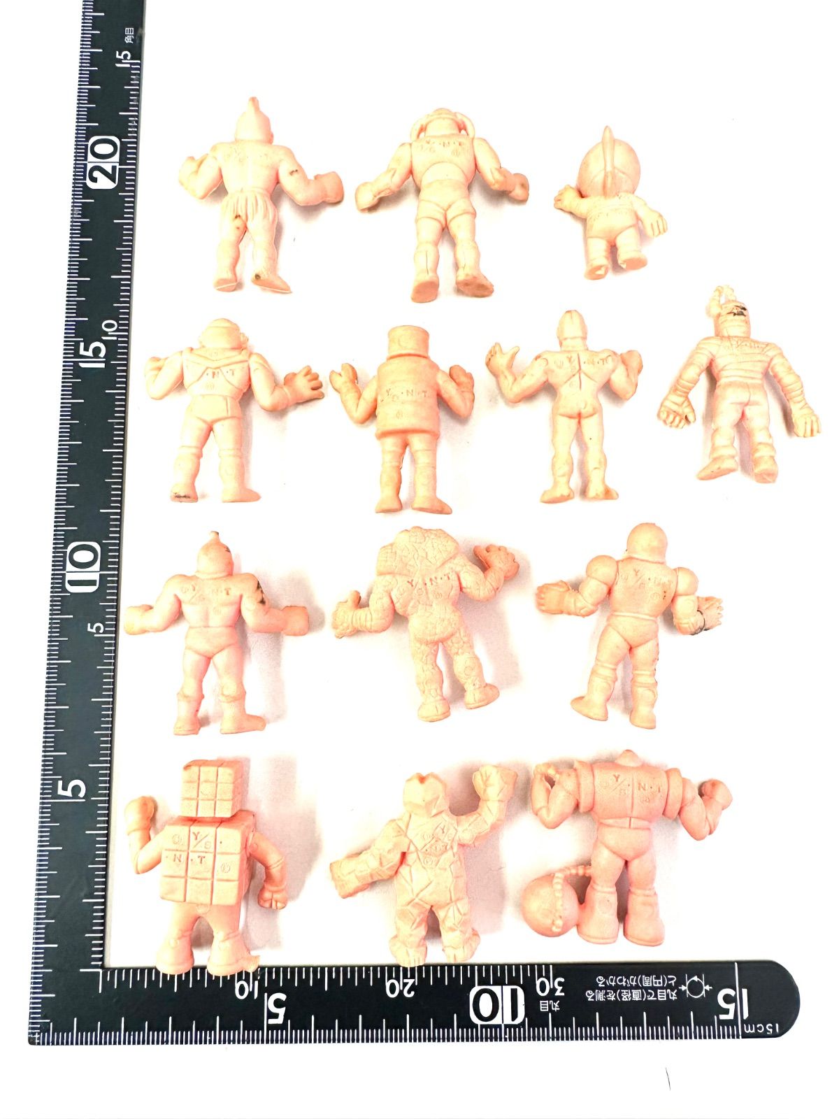 大量 まとめて キン消し 他 キャラクターセット キン肉マン消しゴム キン肉マン キンケシ 他 大量まとめ売り 約3kg キン消し