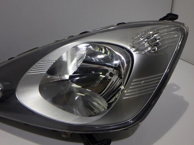 フィット ヘッドライト左右