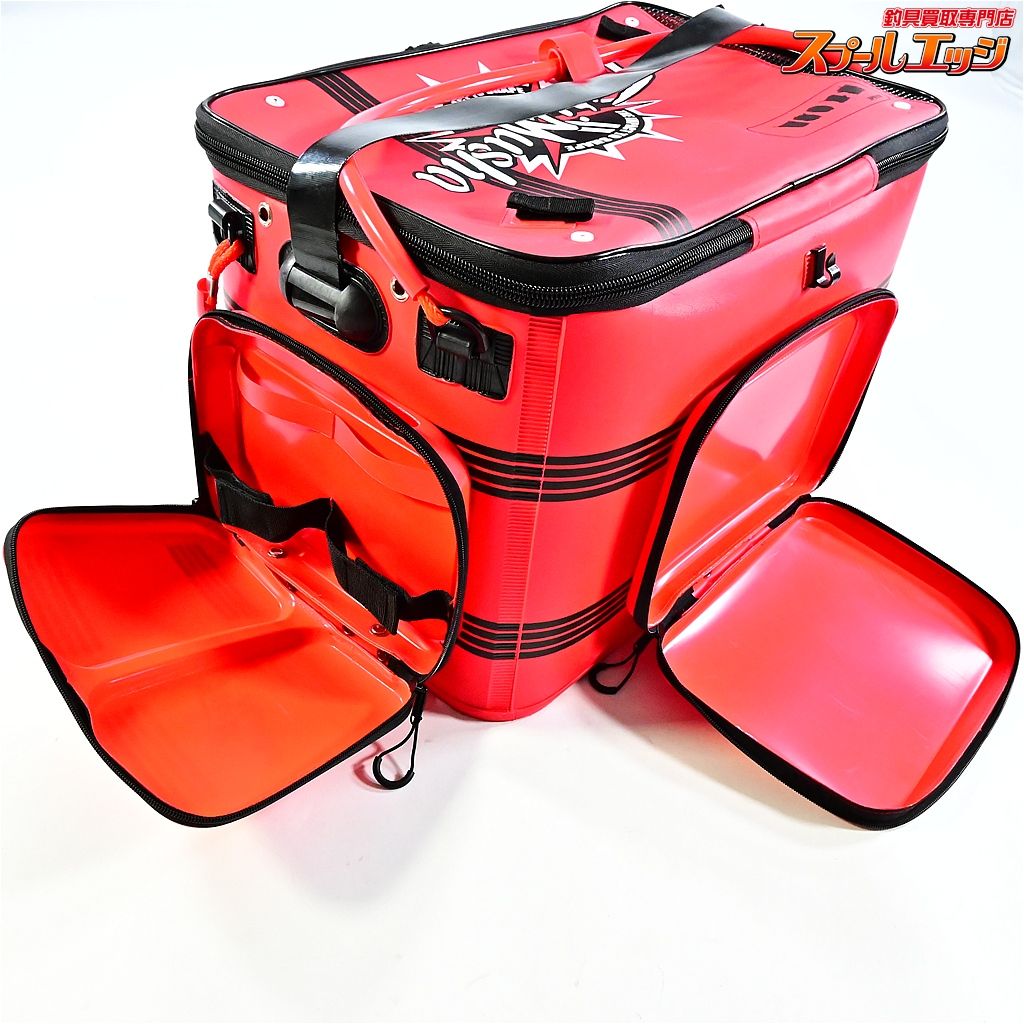  釣武者 ドデカエンブレムキープバッカン 50 レッド 活かしバッカン ダブルロッドスタンド TsuriMusha K_100 e 08147 タックルボックス フィッシングバッグ ケース